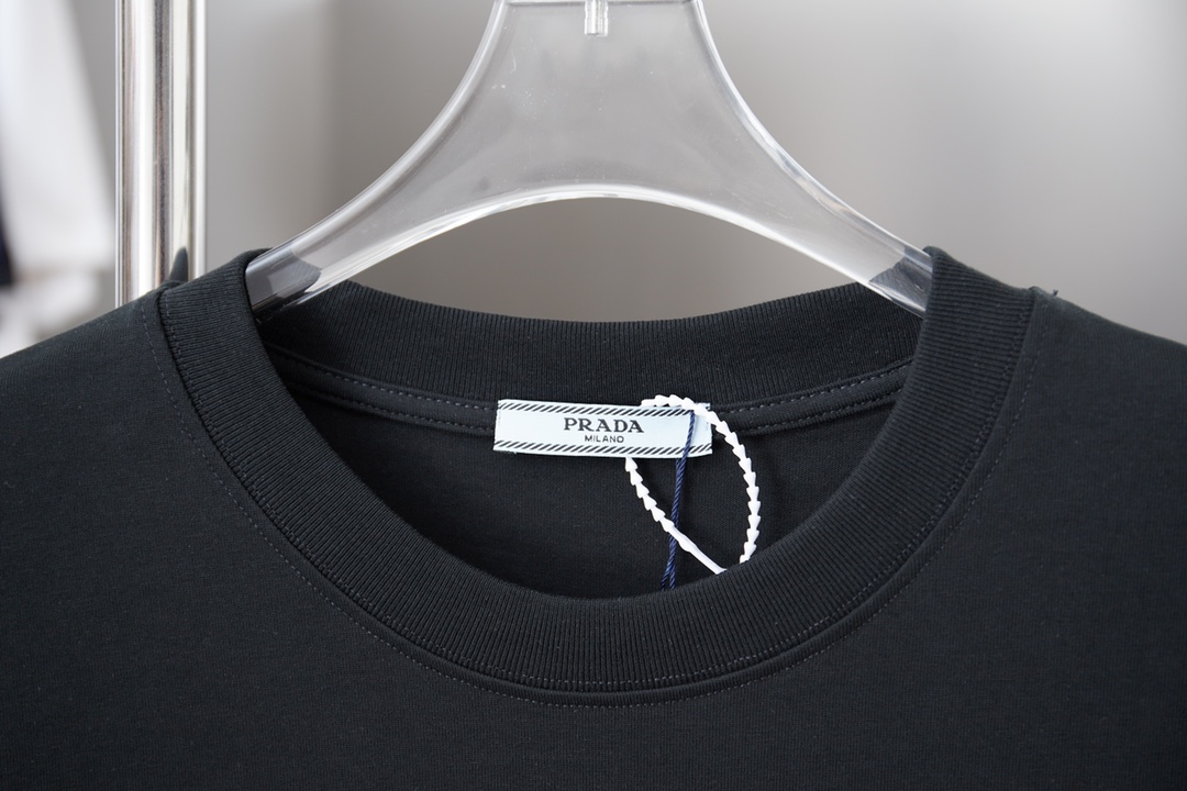 Prada clothing-235