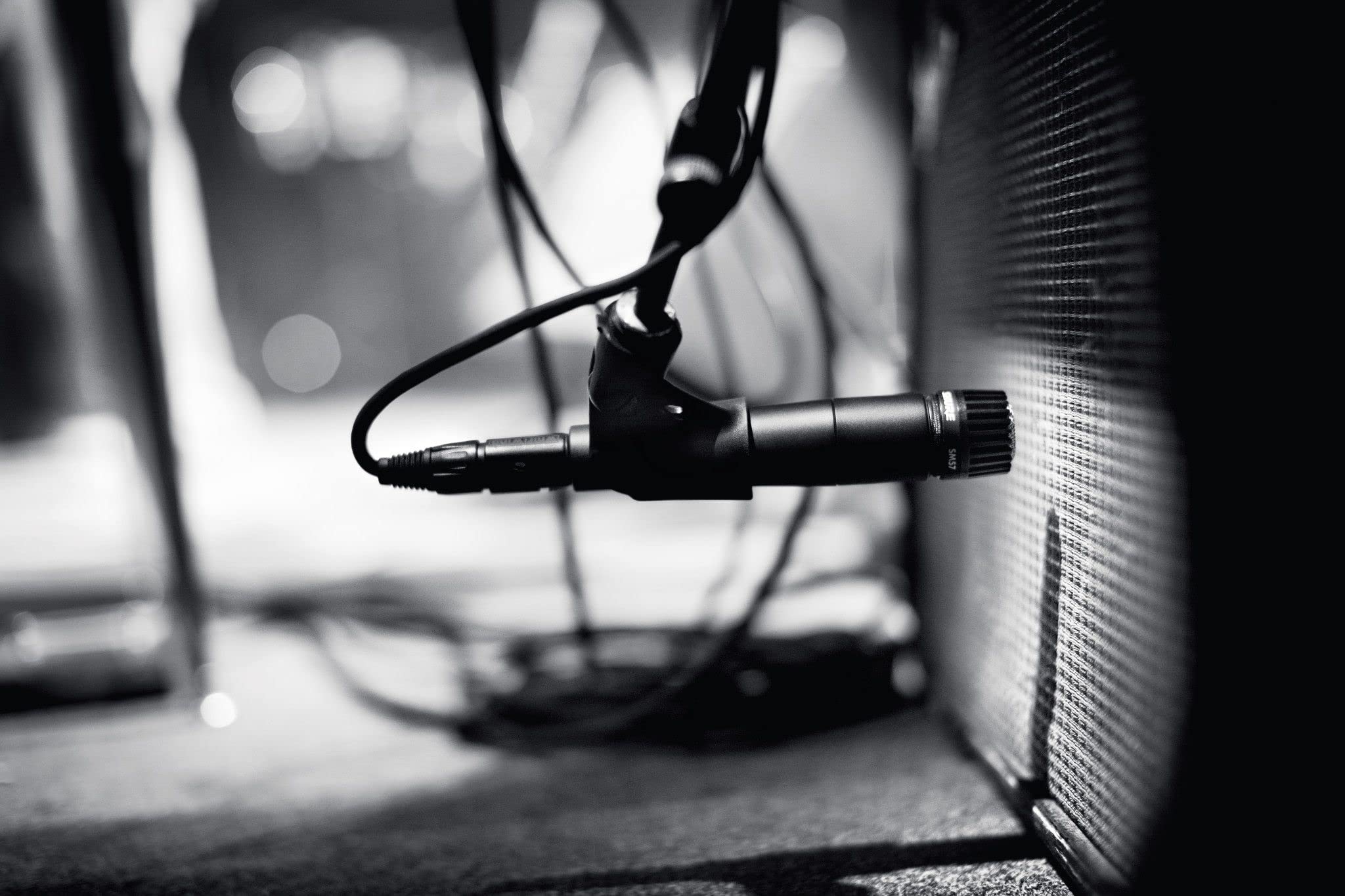 SHURE SM57 Dynamic Microphone - Wired Cardioid XLR Mic