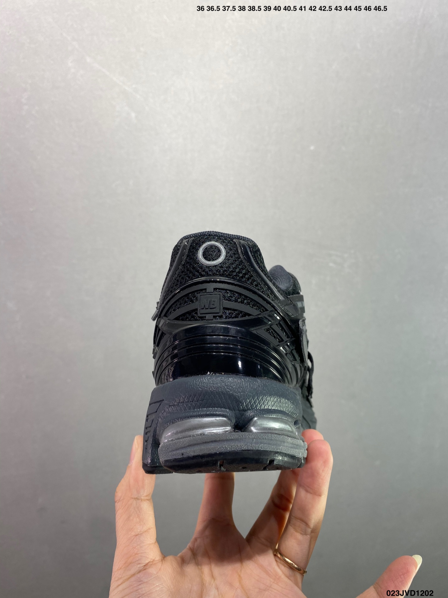 New Balance Sneakers-39