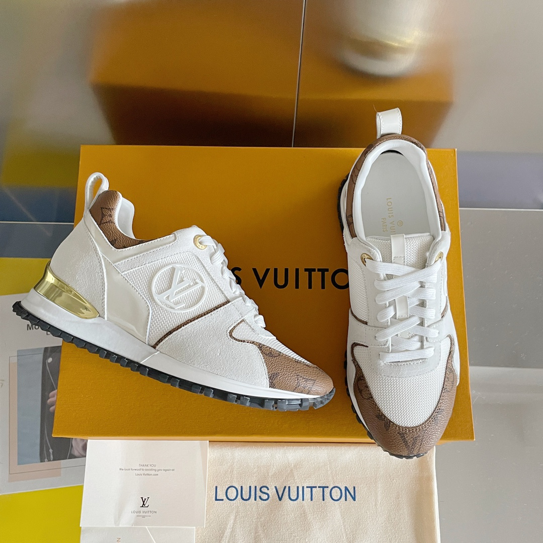 Lv Sneakers-215