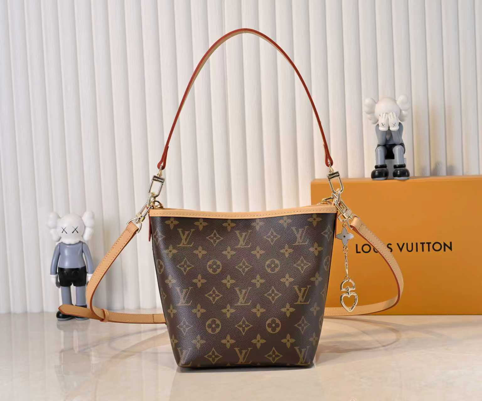 Louis Vuitton Hot New Product-134