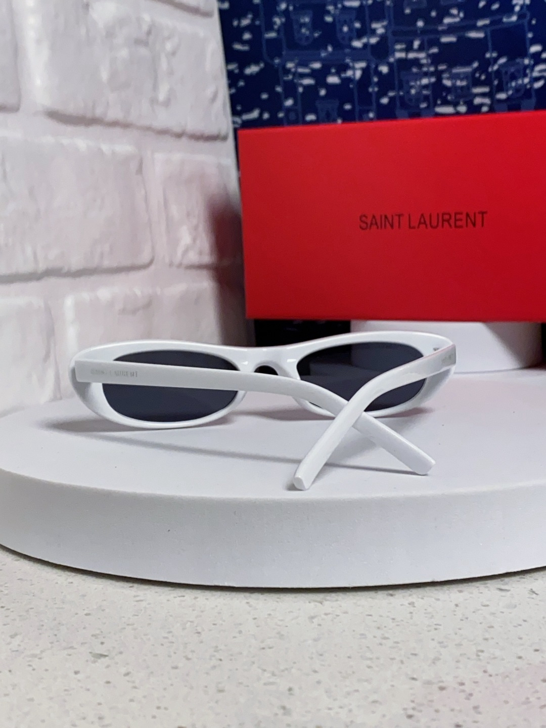 YSL glasses-19