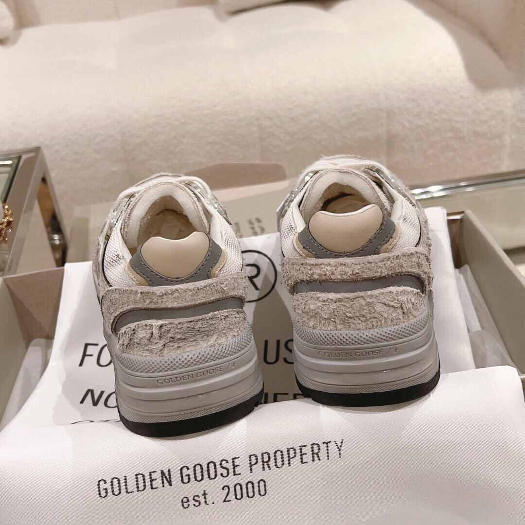 Golden Goose Sneakers-29