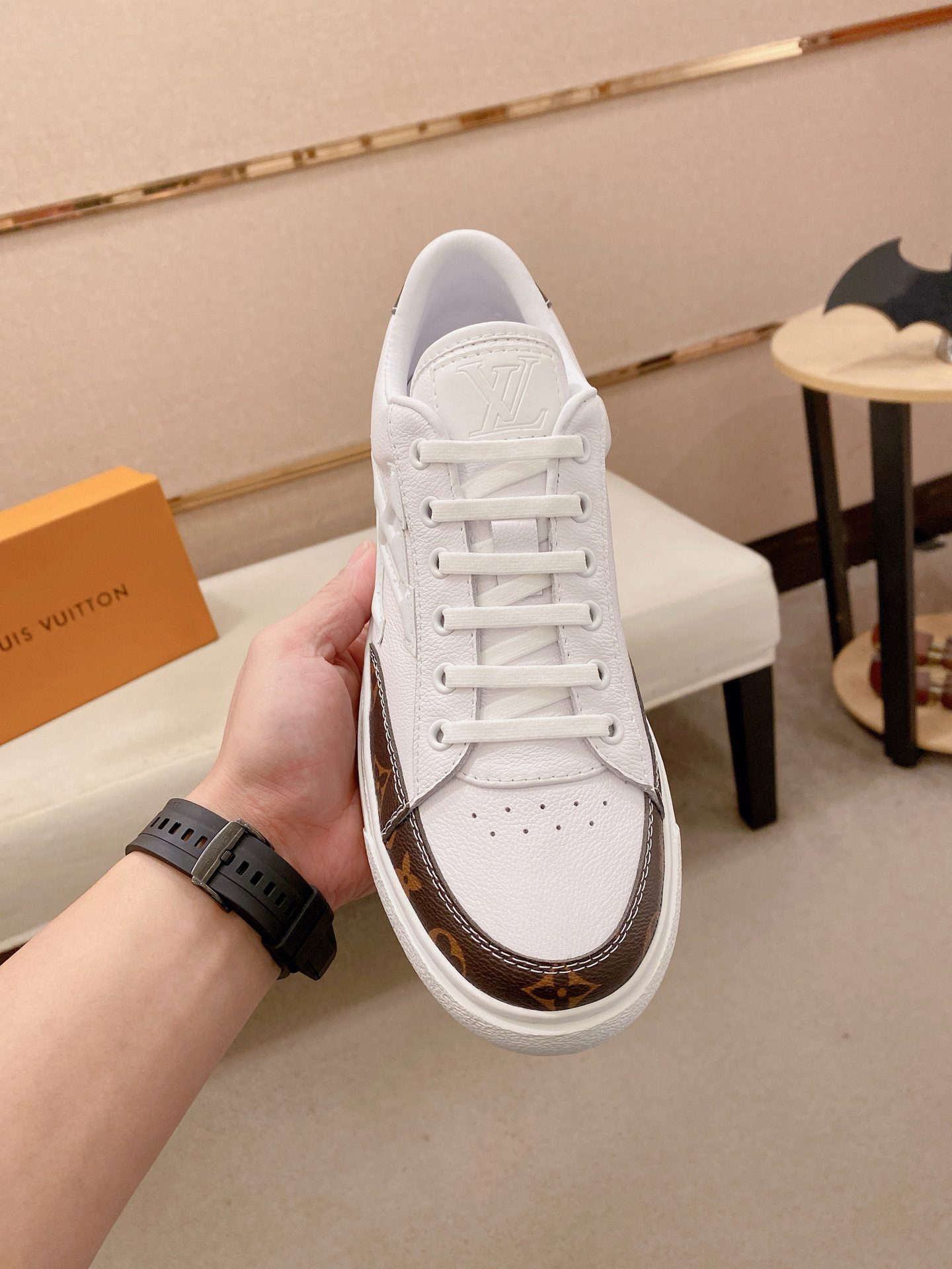 Lv Sneakers-96