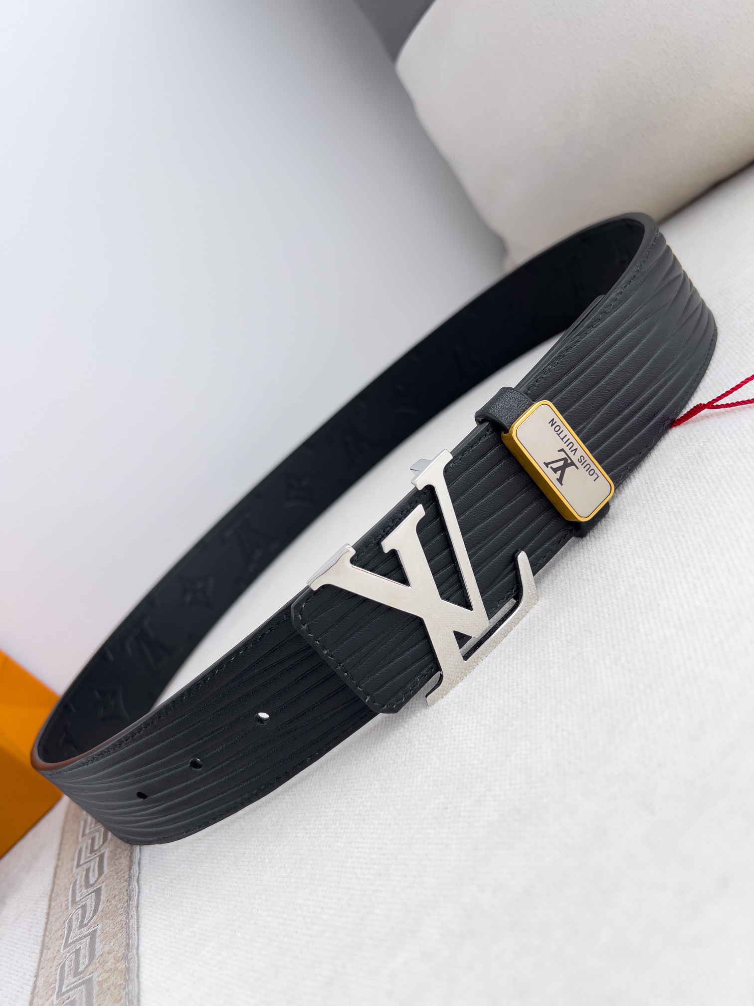 Lv belt-31
