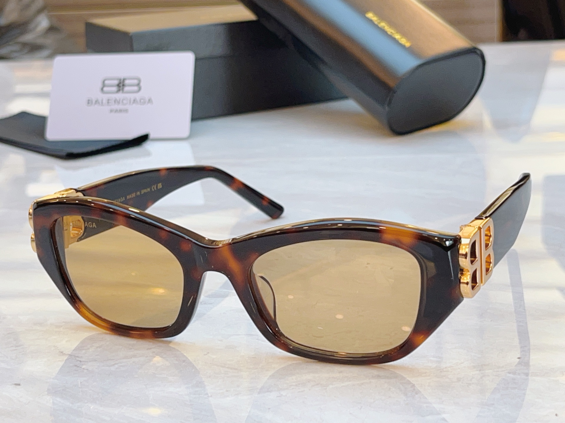 Balenciaga glasses-88