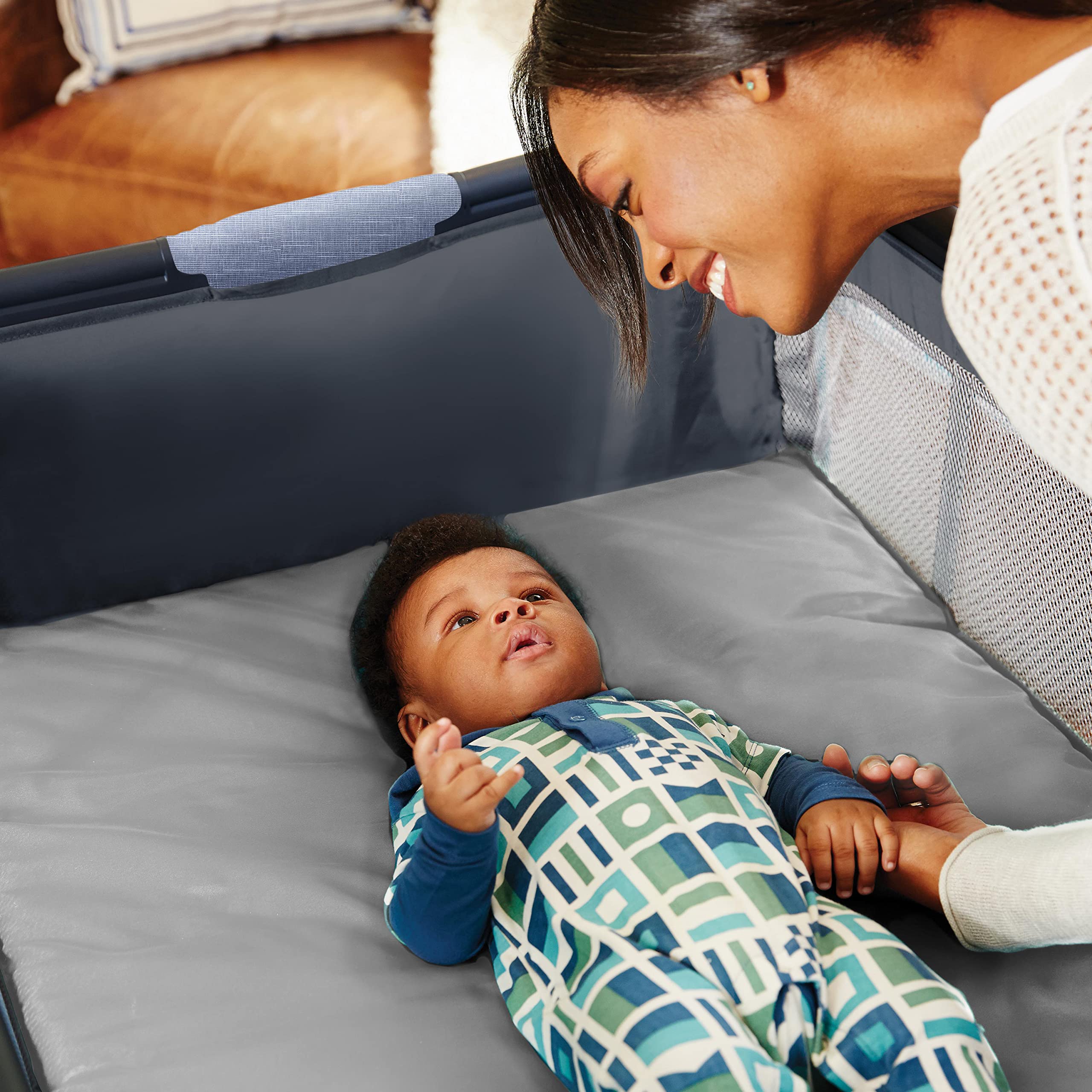 GRACO Pack 'n Play Simple Solutions Playard - Cam