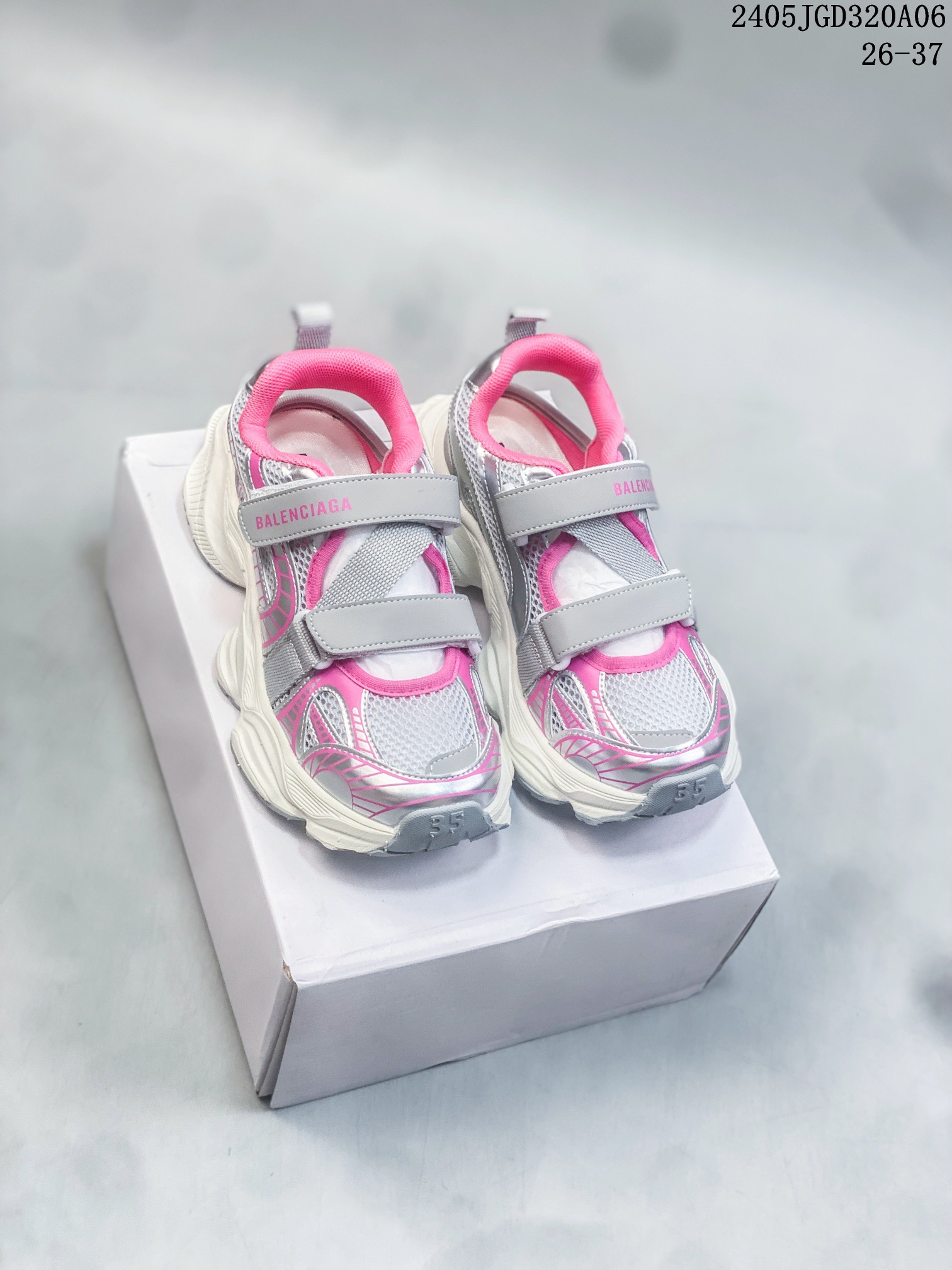 Balenciaga Summer footwear