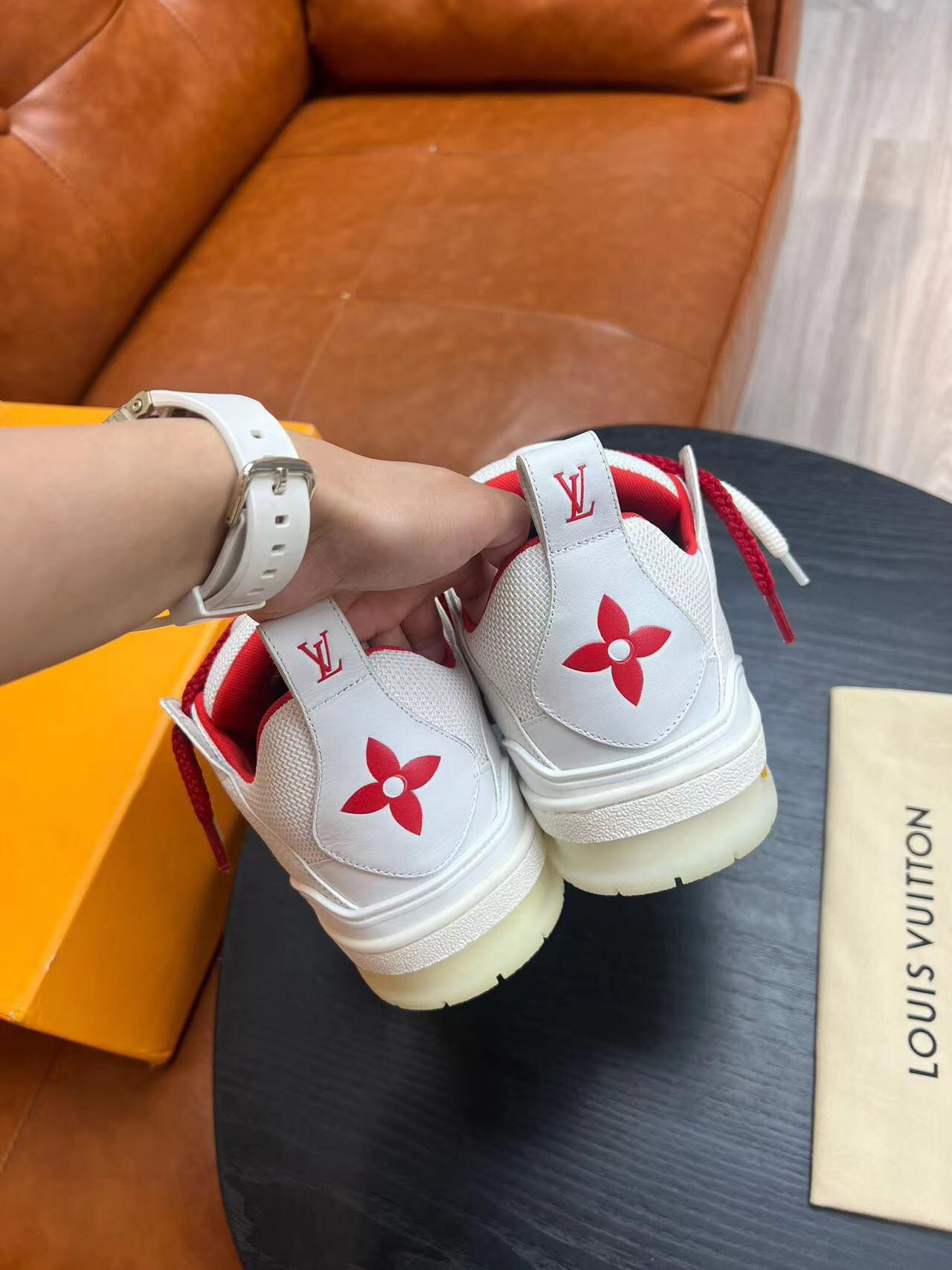 Lv Sneakers-37