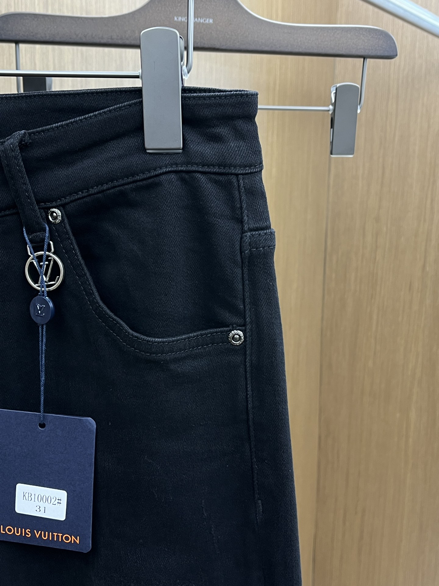 LV Clothing-24