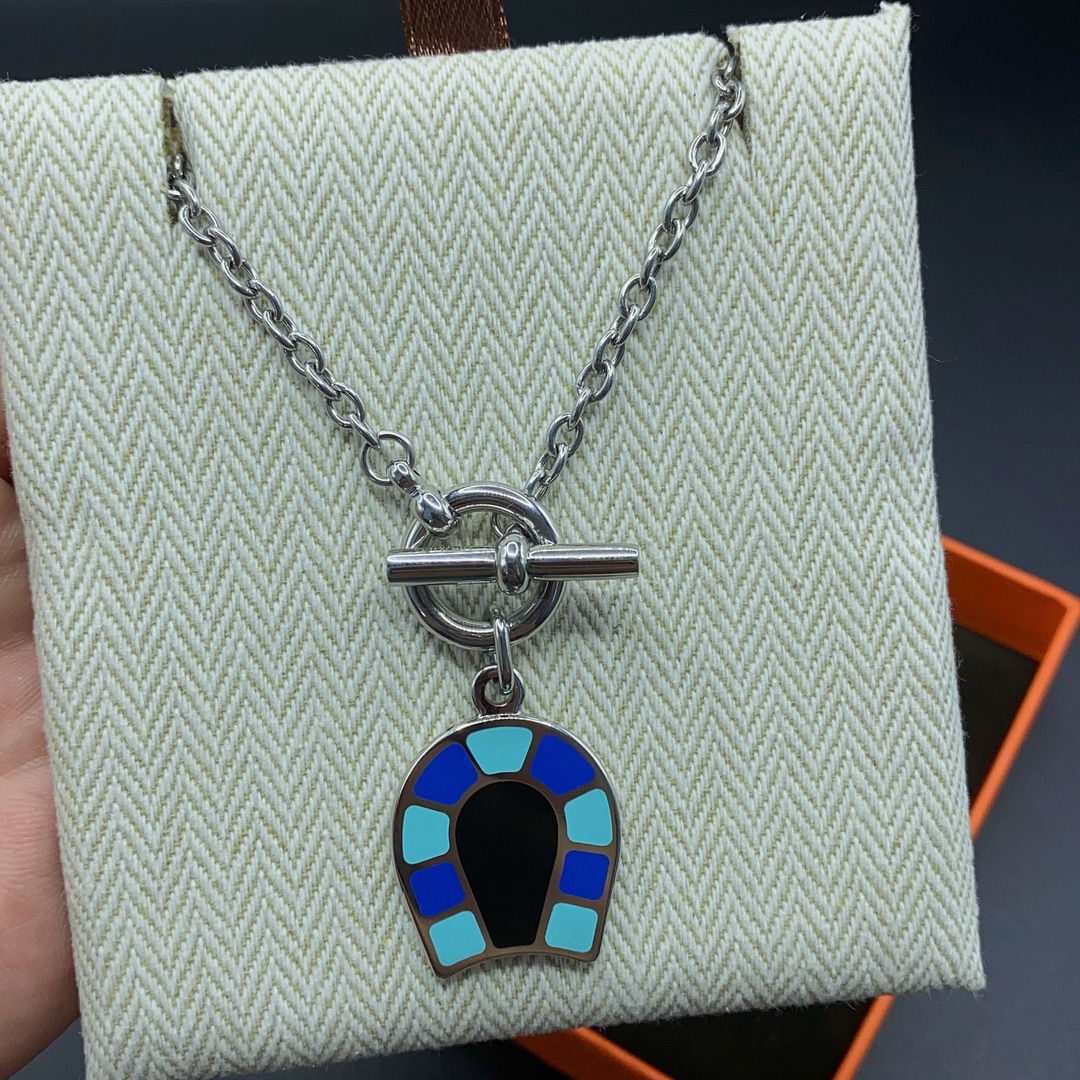 Hermes necklace-41