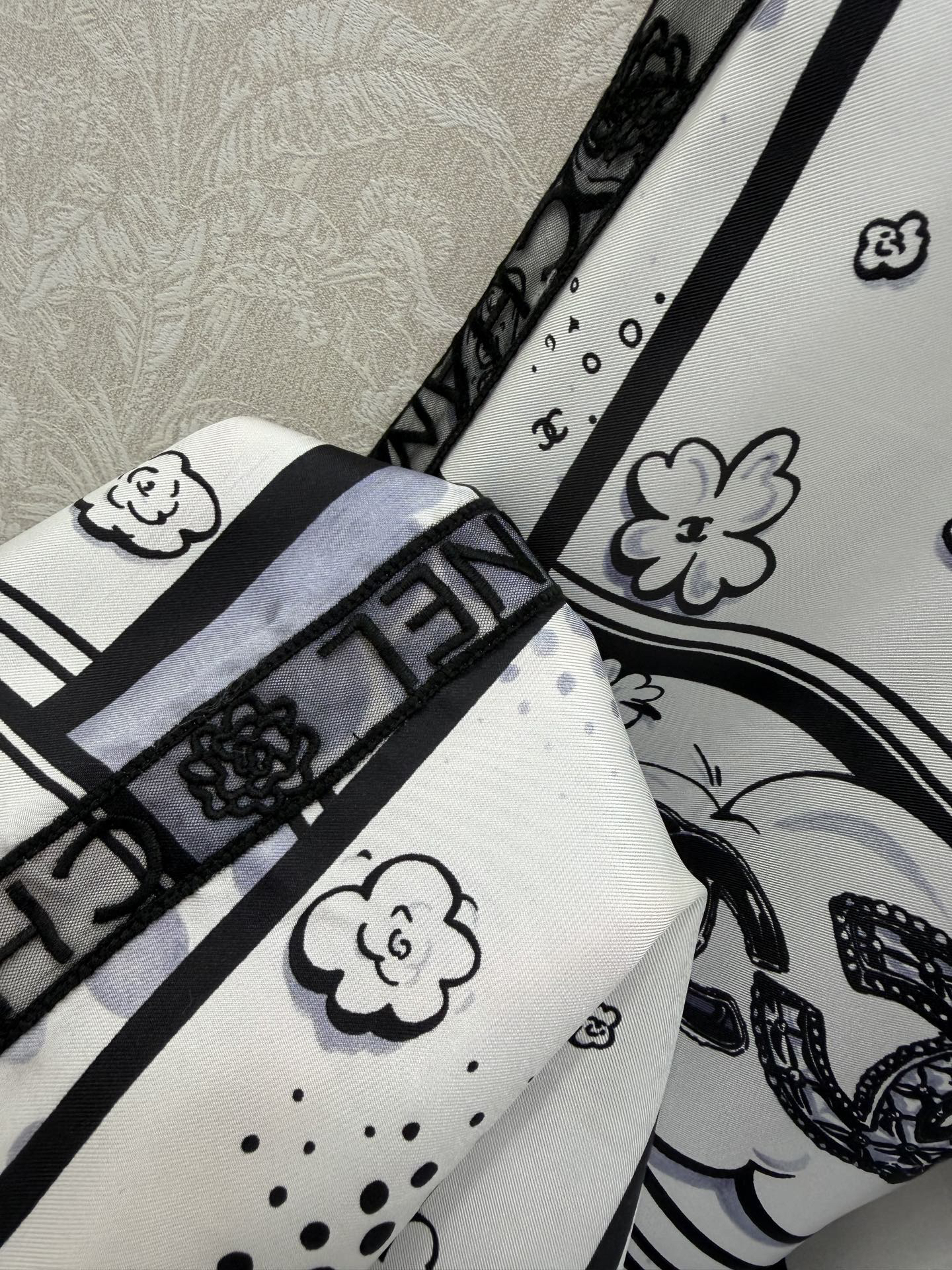 Chanel Clothing-167