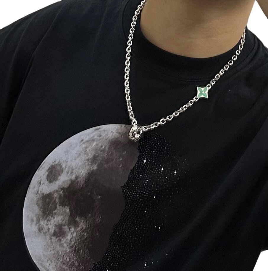 LV necklace-19