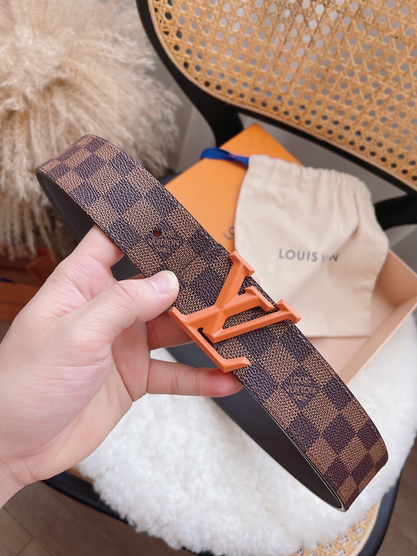 Lv belt-3