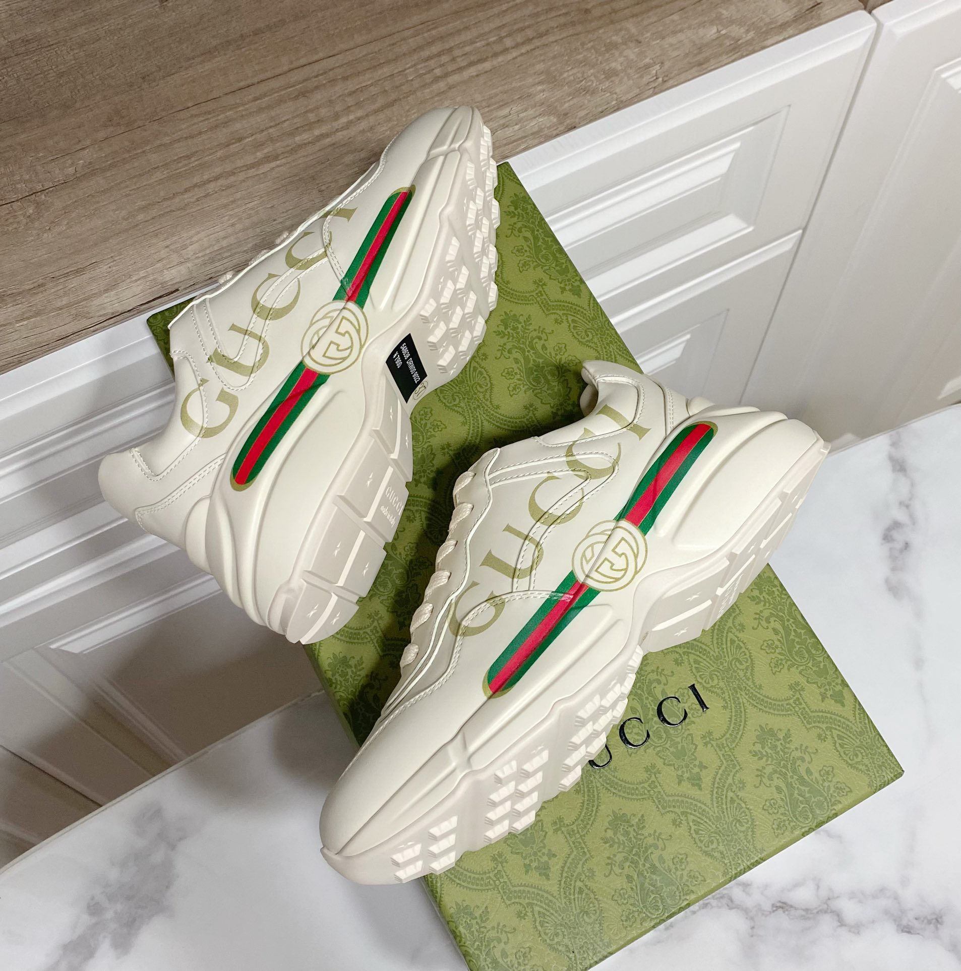 Gucci Sneakers-197
