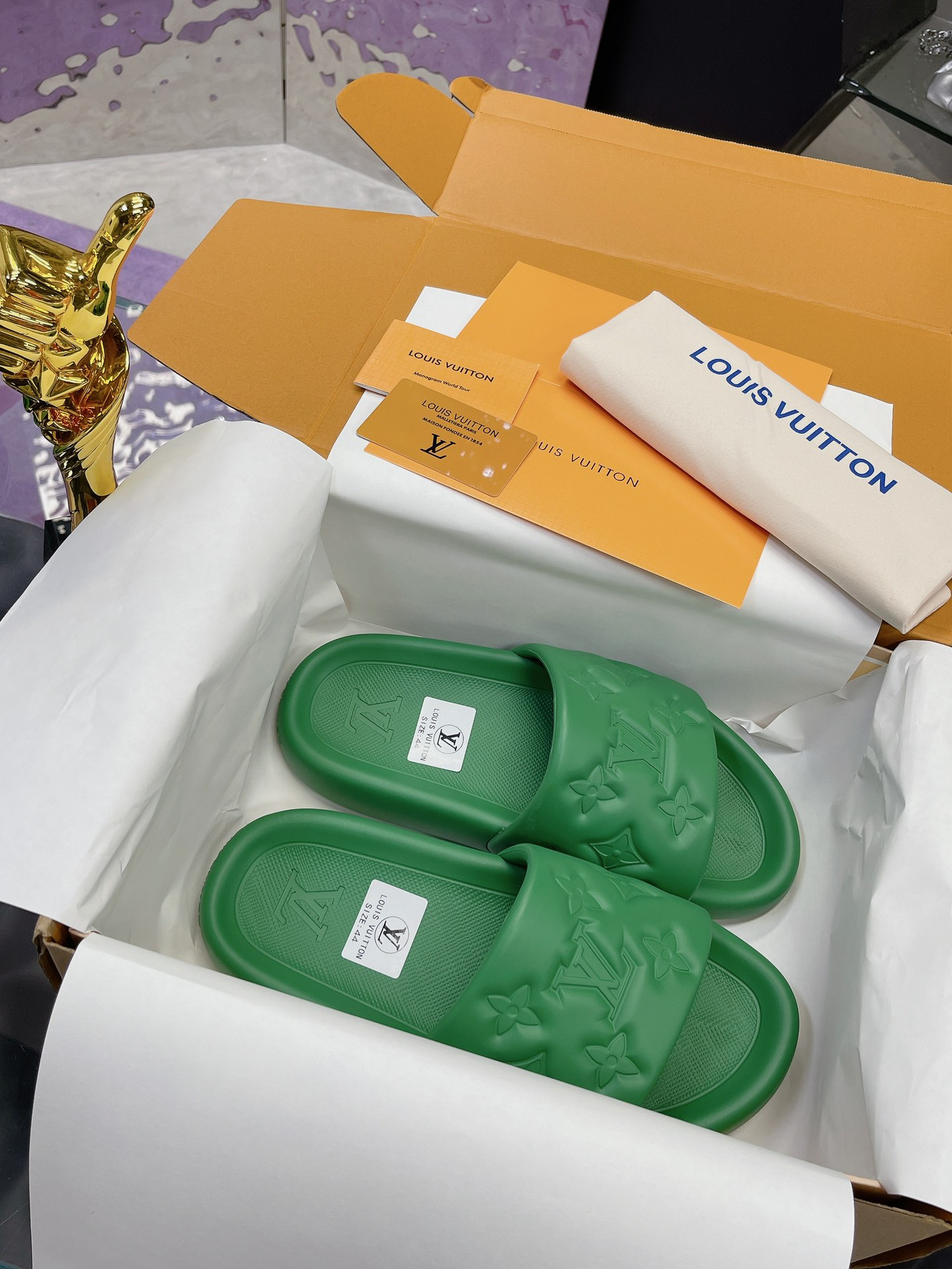 LV Summer footwear