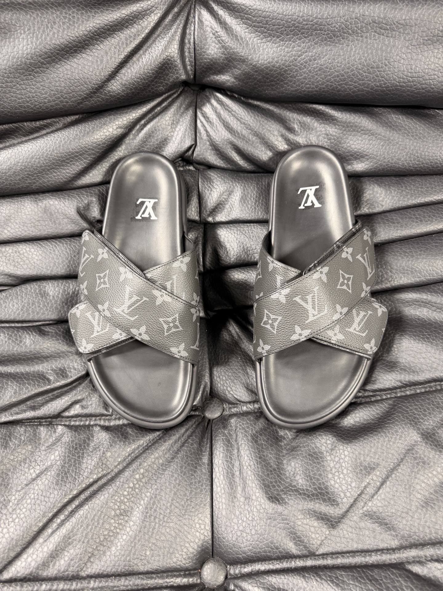 LV Summer footwear