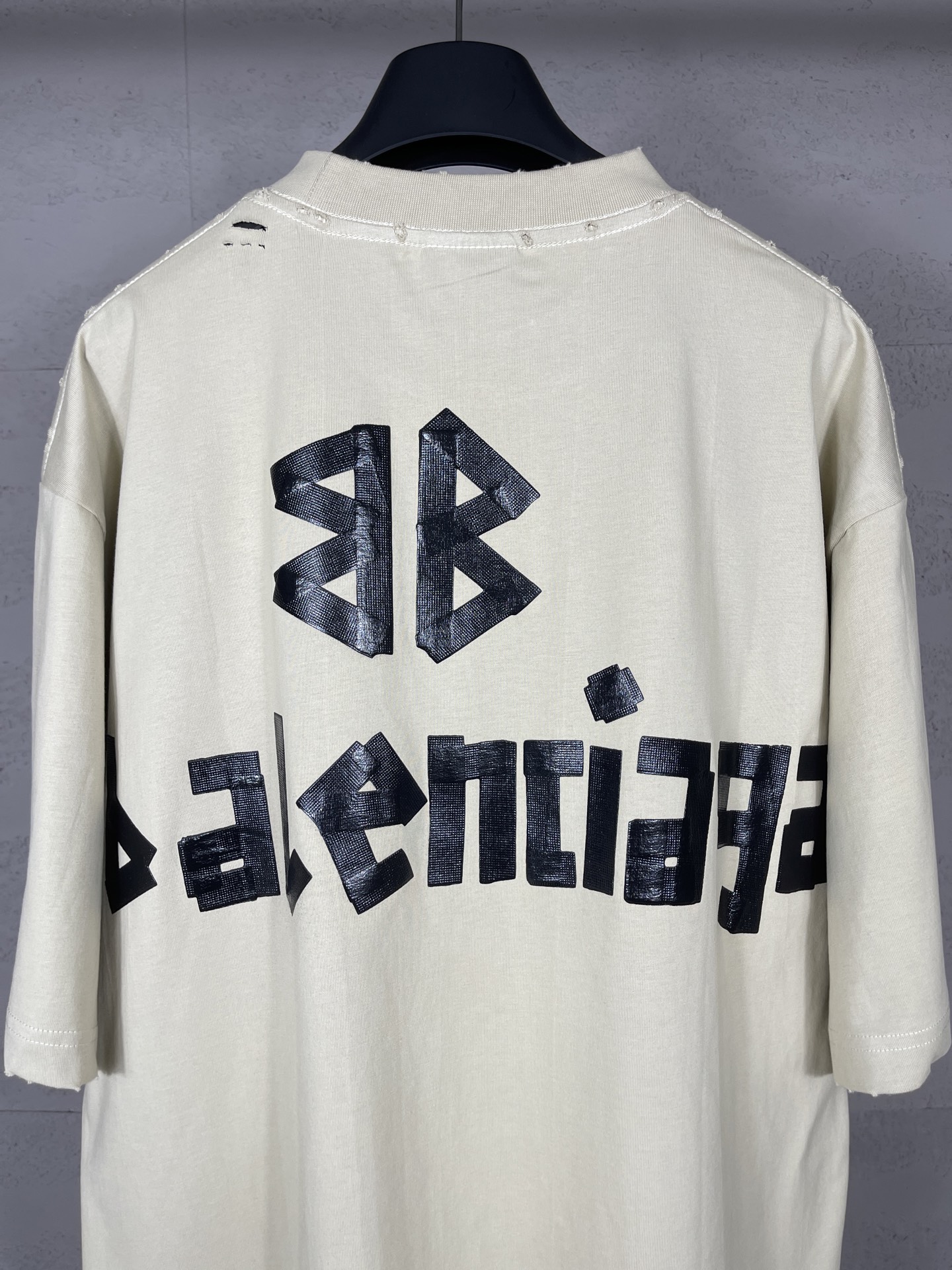 Balenciaga clothing-101