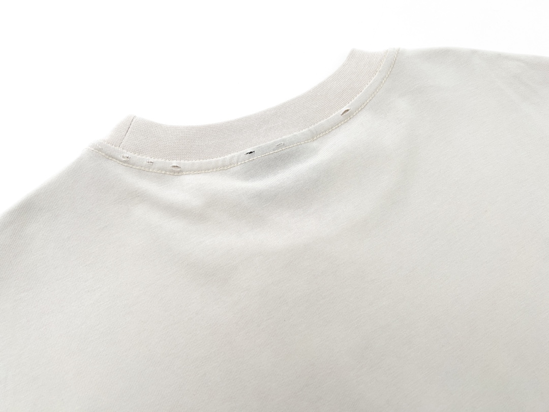 Balenciaga clothing-209