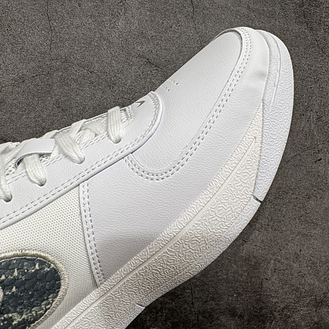 Nike Sneakers-139