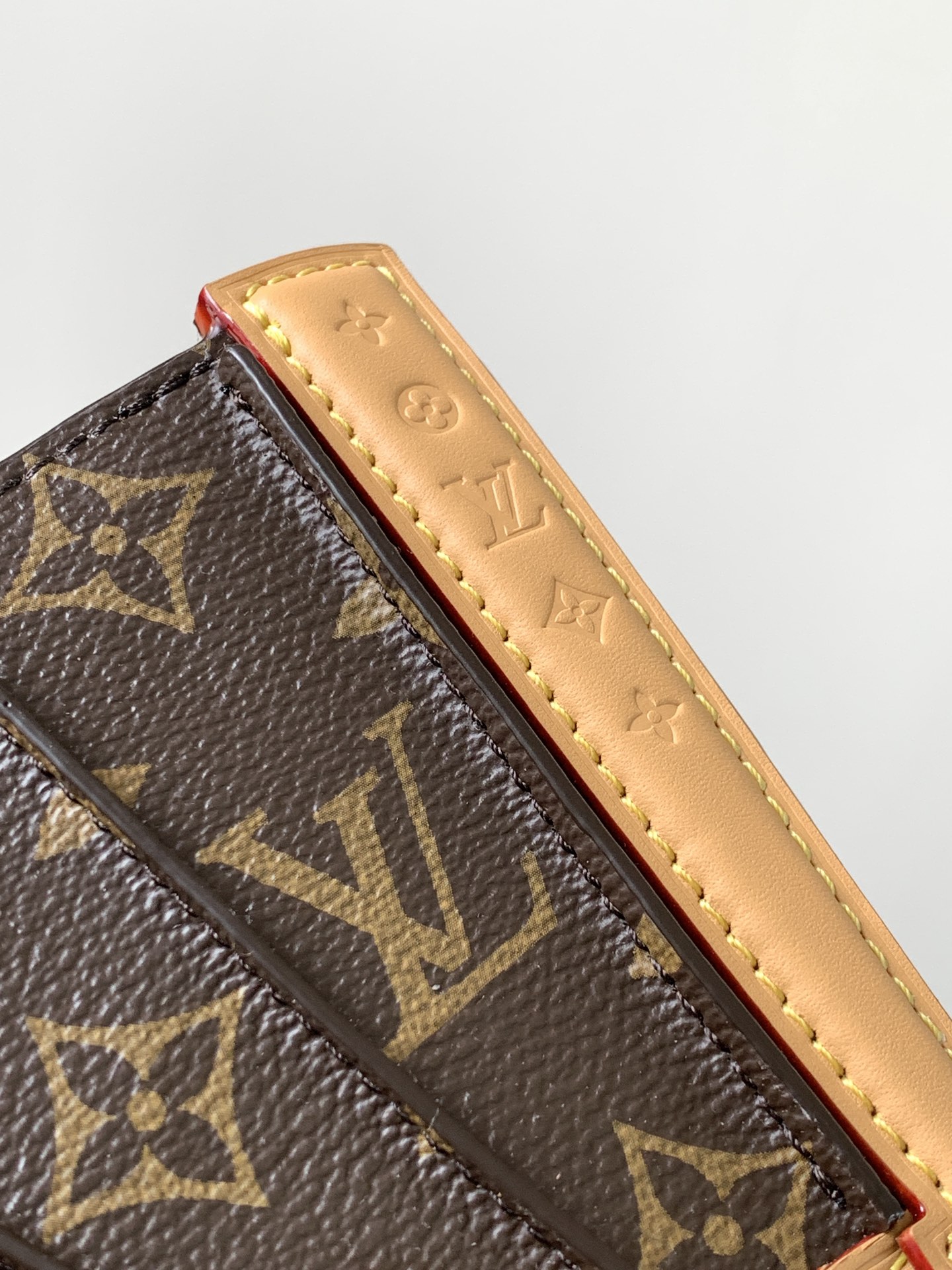 Louis Vuitton Hot New Product-64