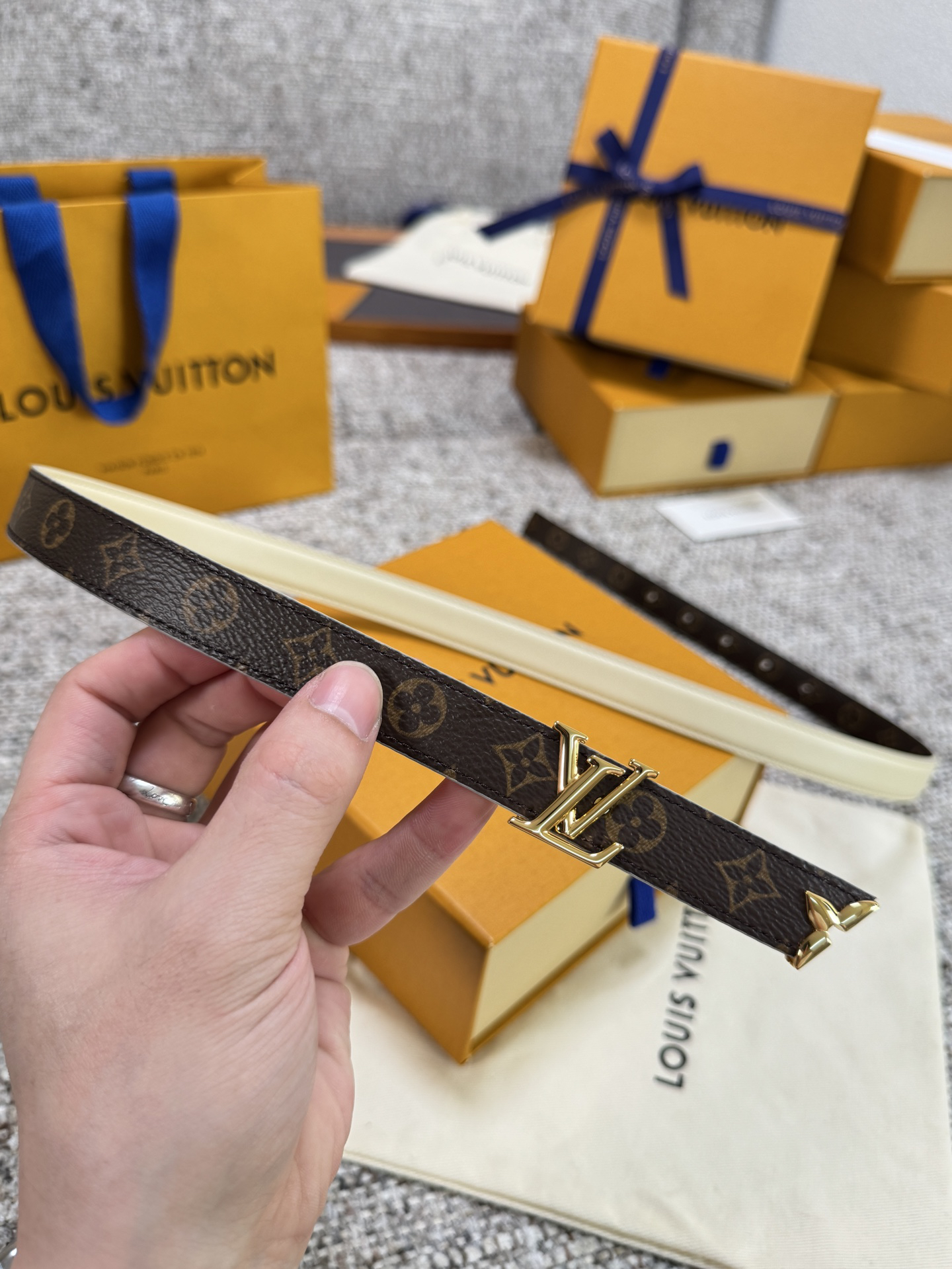 Lv belt-72