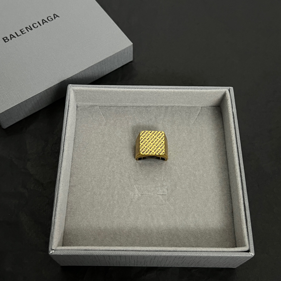 Balenciaga ring-29