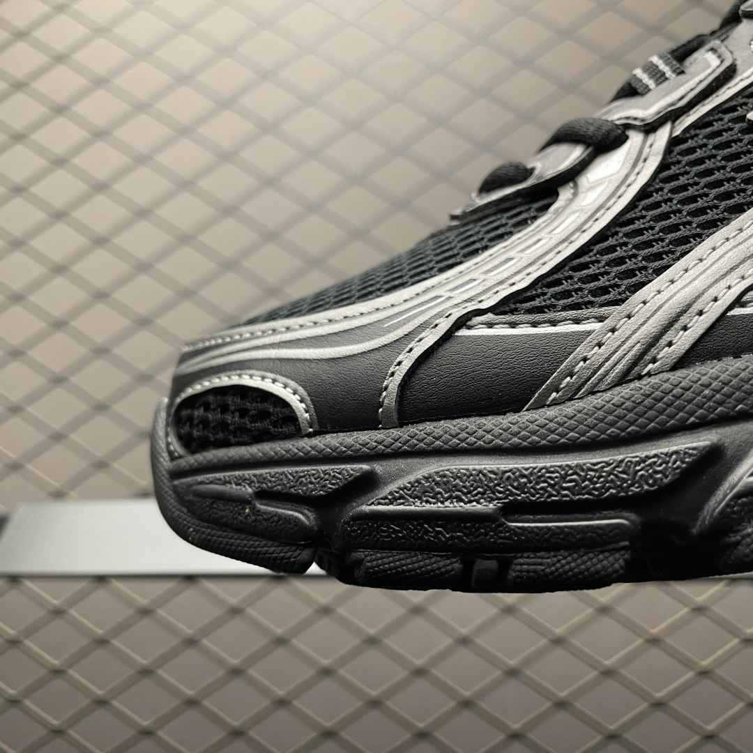 New Balance Sneakers-226