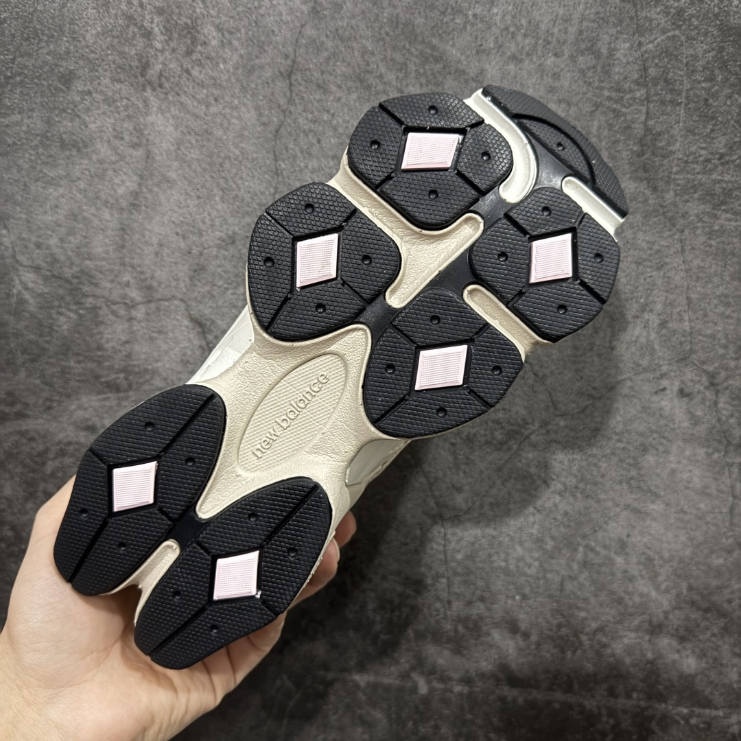 New Balance Sneakers-317