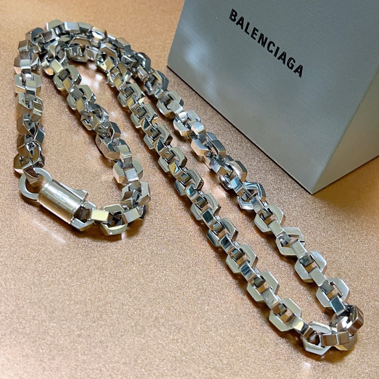Balenciaga necklace-27