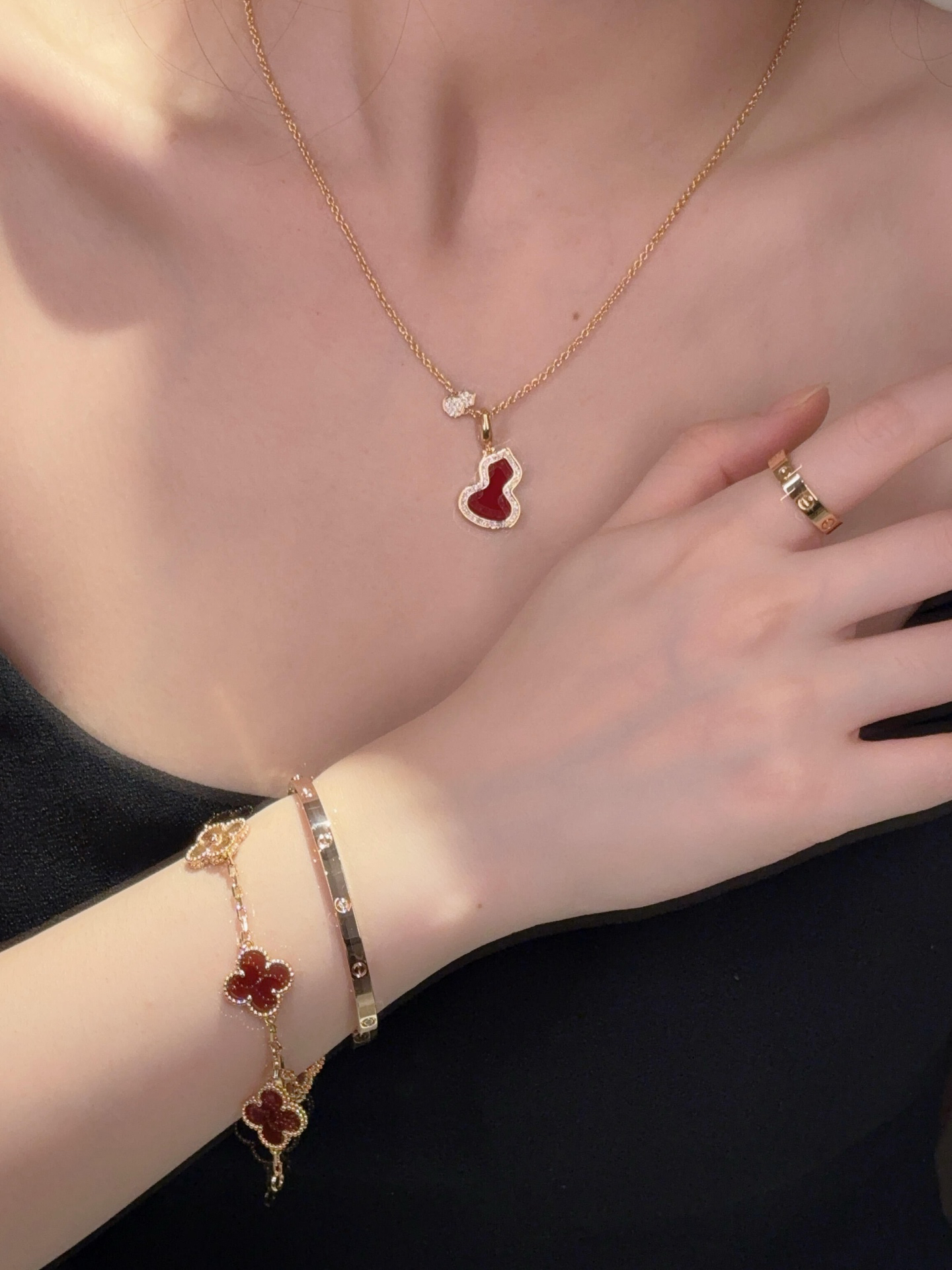 Van Cleef & Arpels Bracelet-25