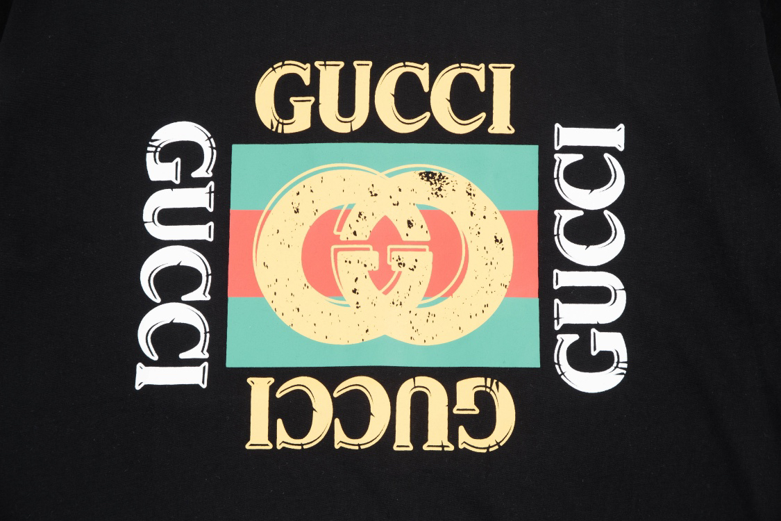 Gucci clothing-68