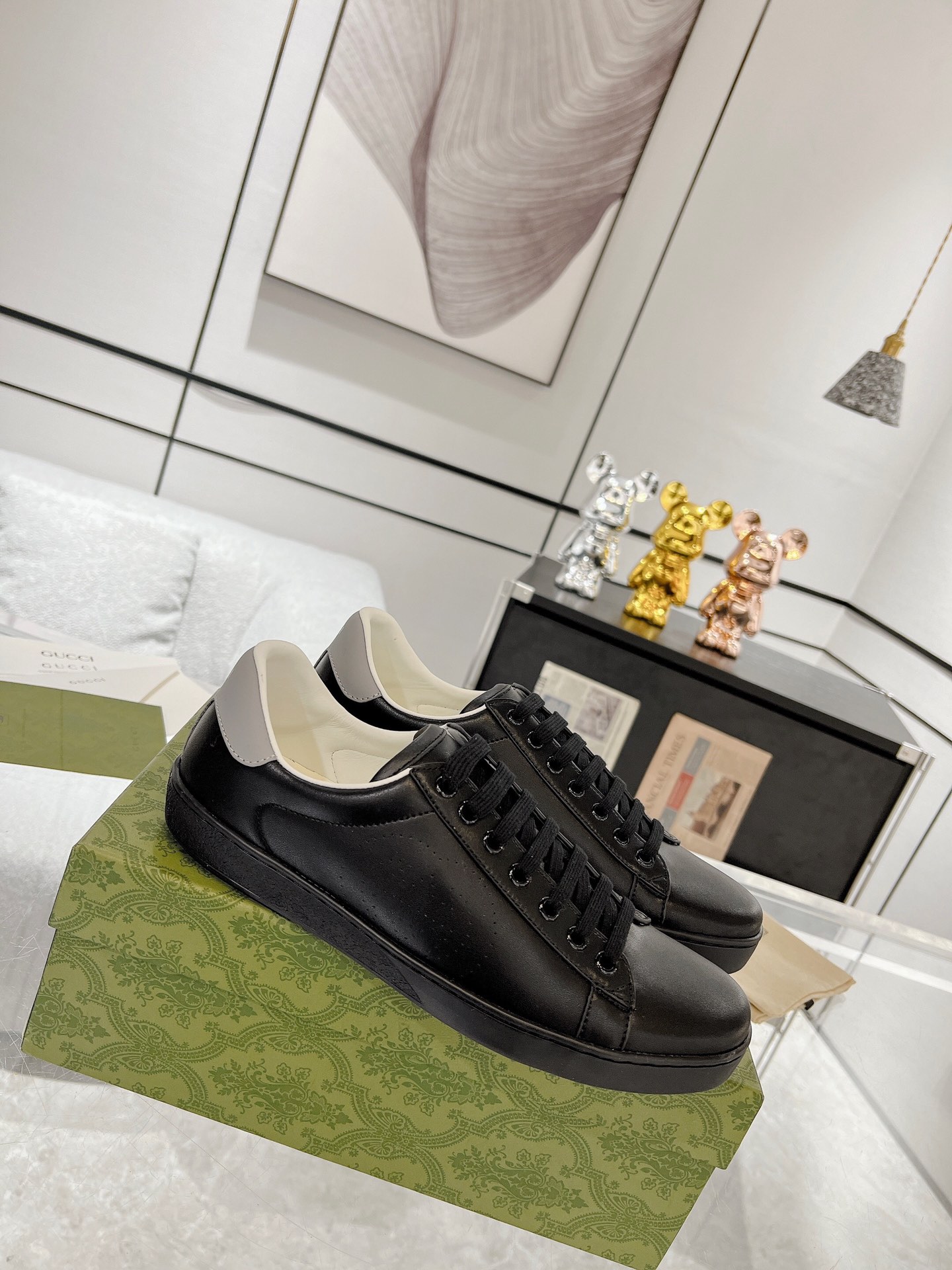 Gucci Sneakers-219
