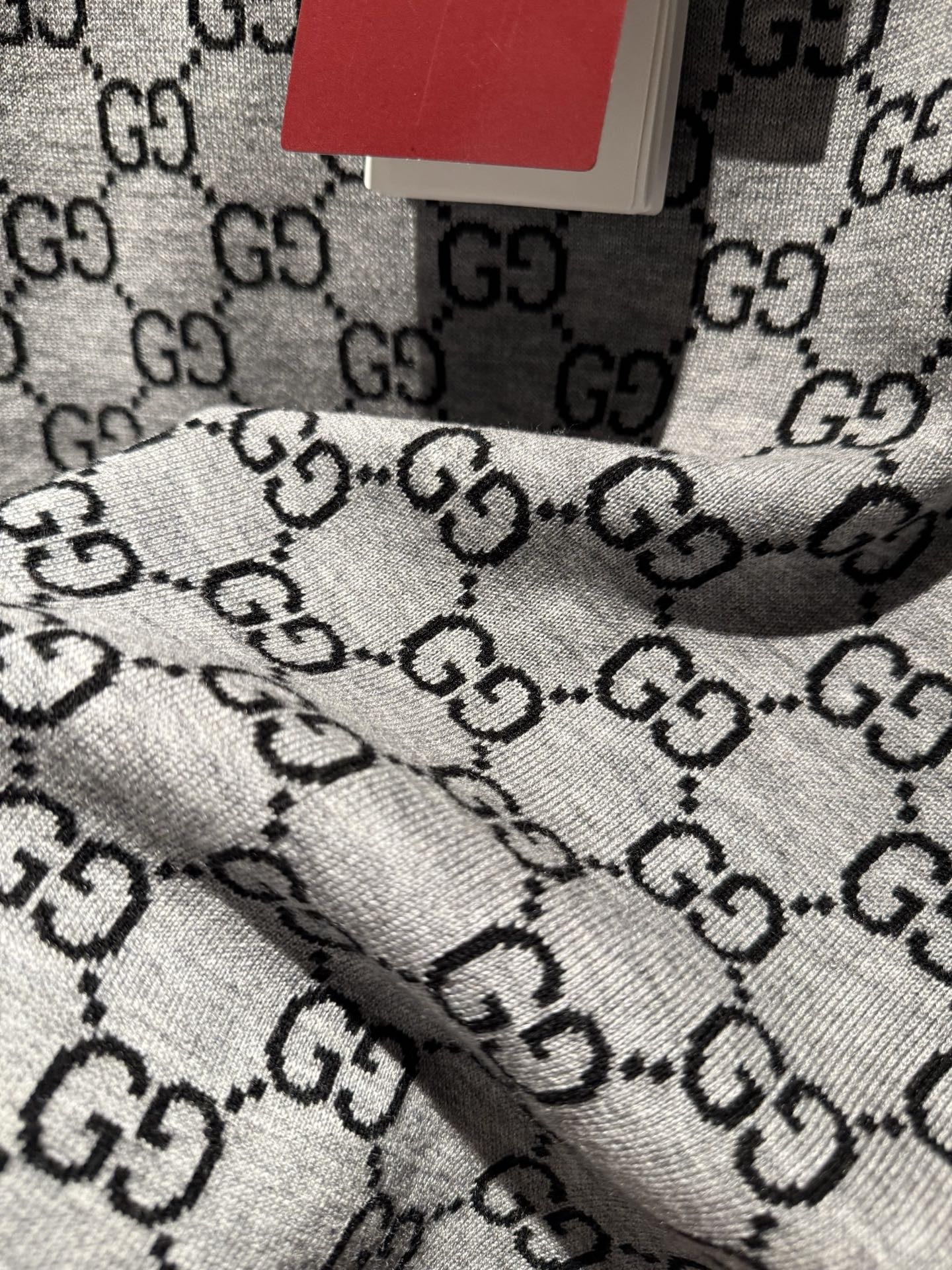 Gucci Clothing-222