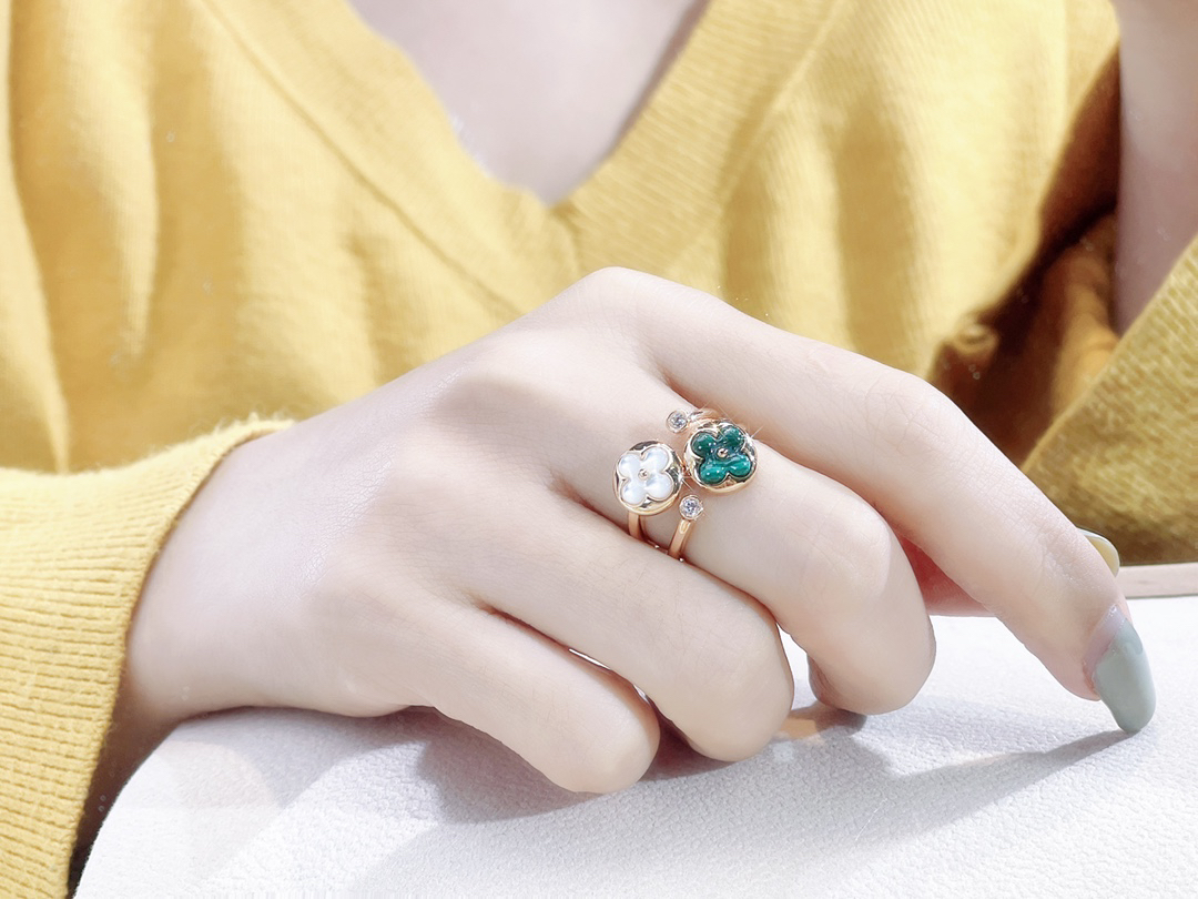 LV ring-21
