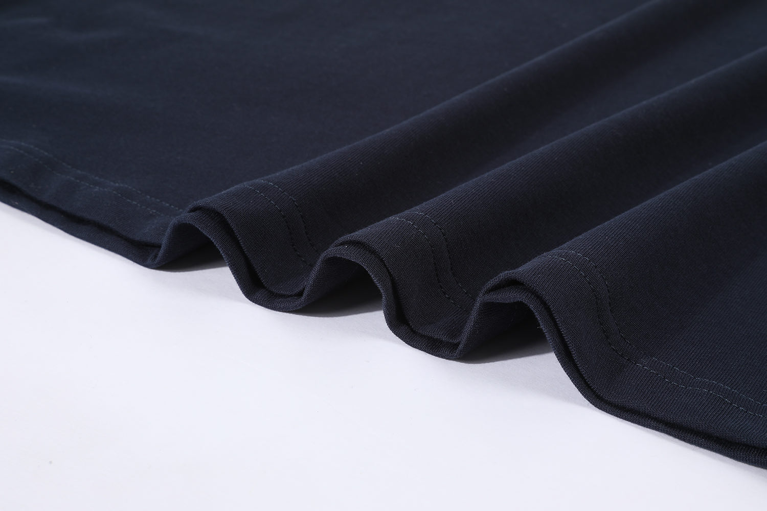 LV clothing-229