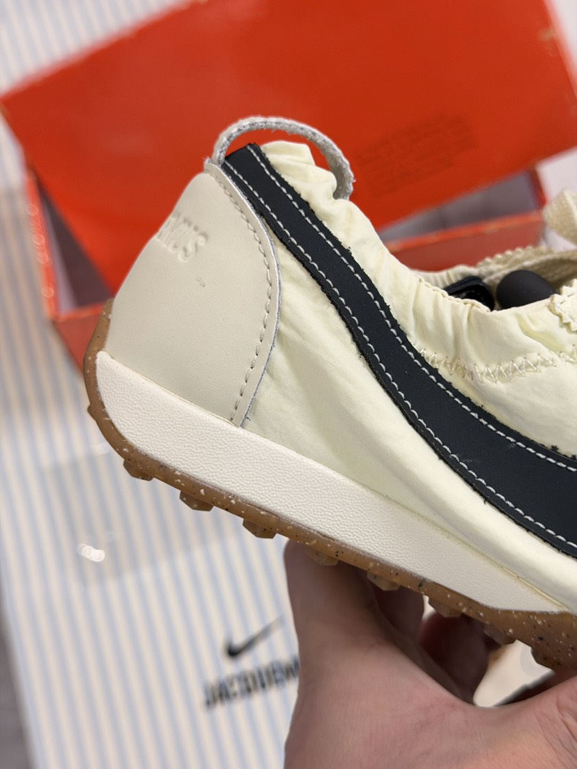 Nike Sneakers-232