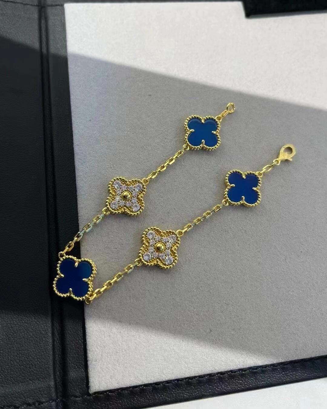 Van Cleef & Arpels Bracelet-7