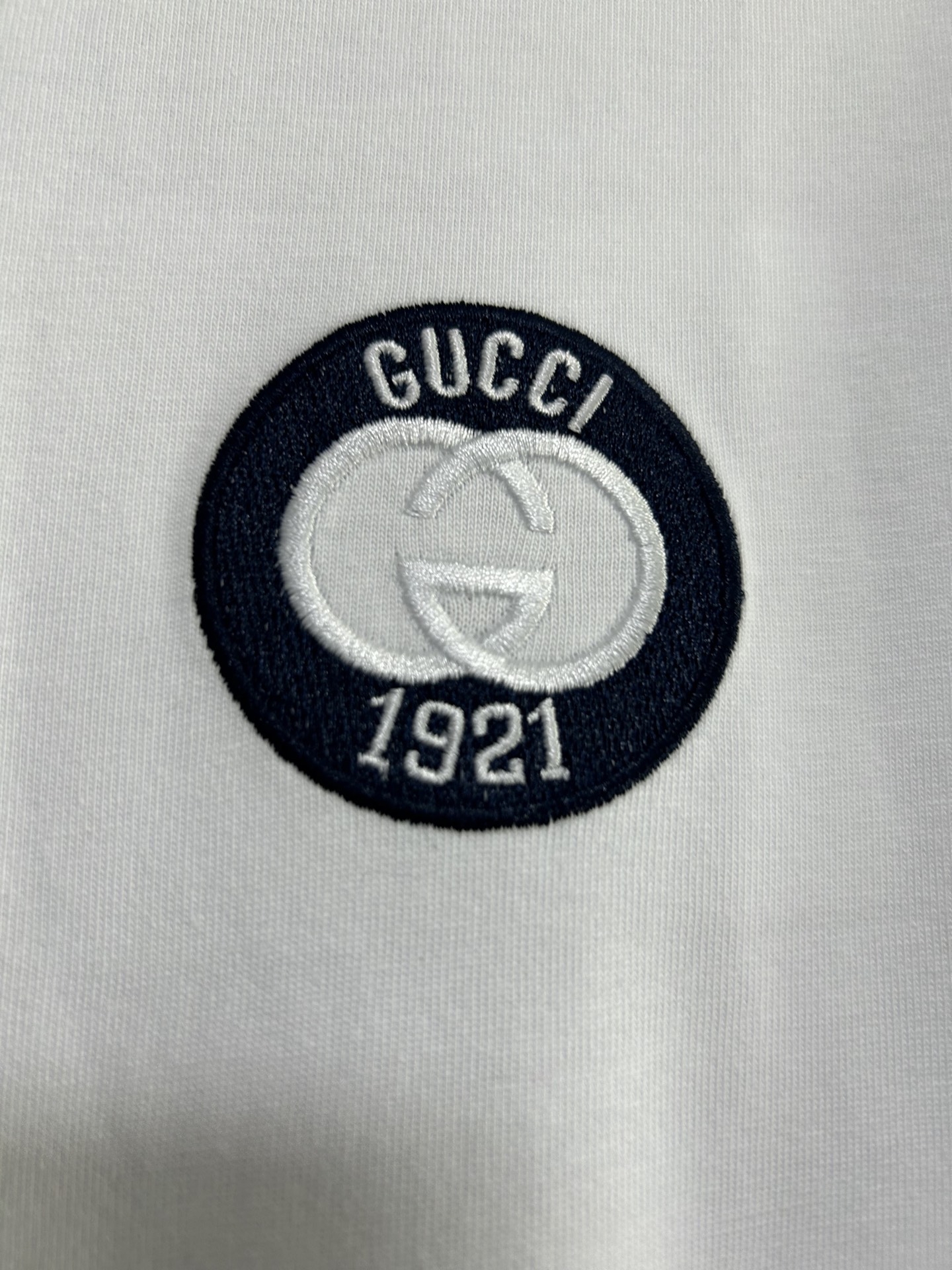 Gucci clothing-155