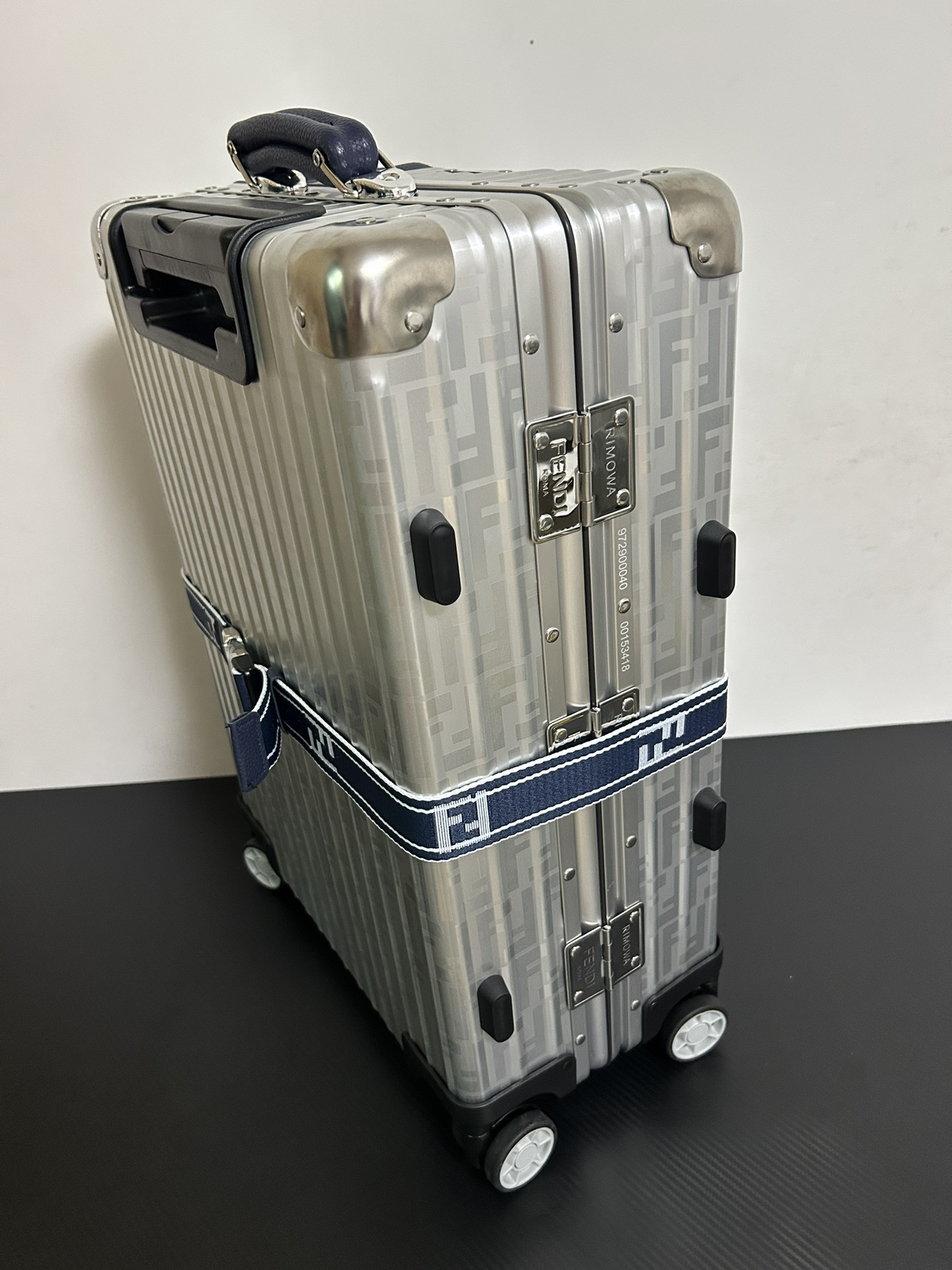 Fendi luggage-11