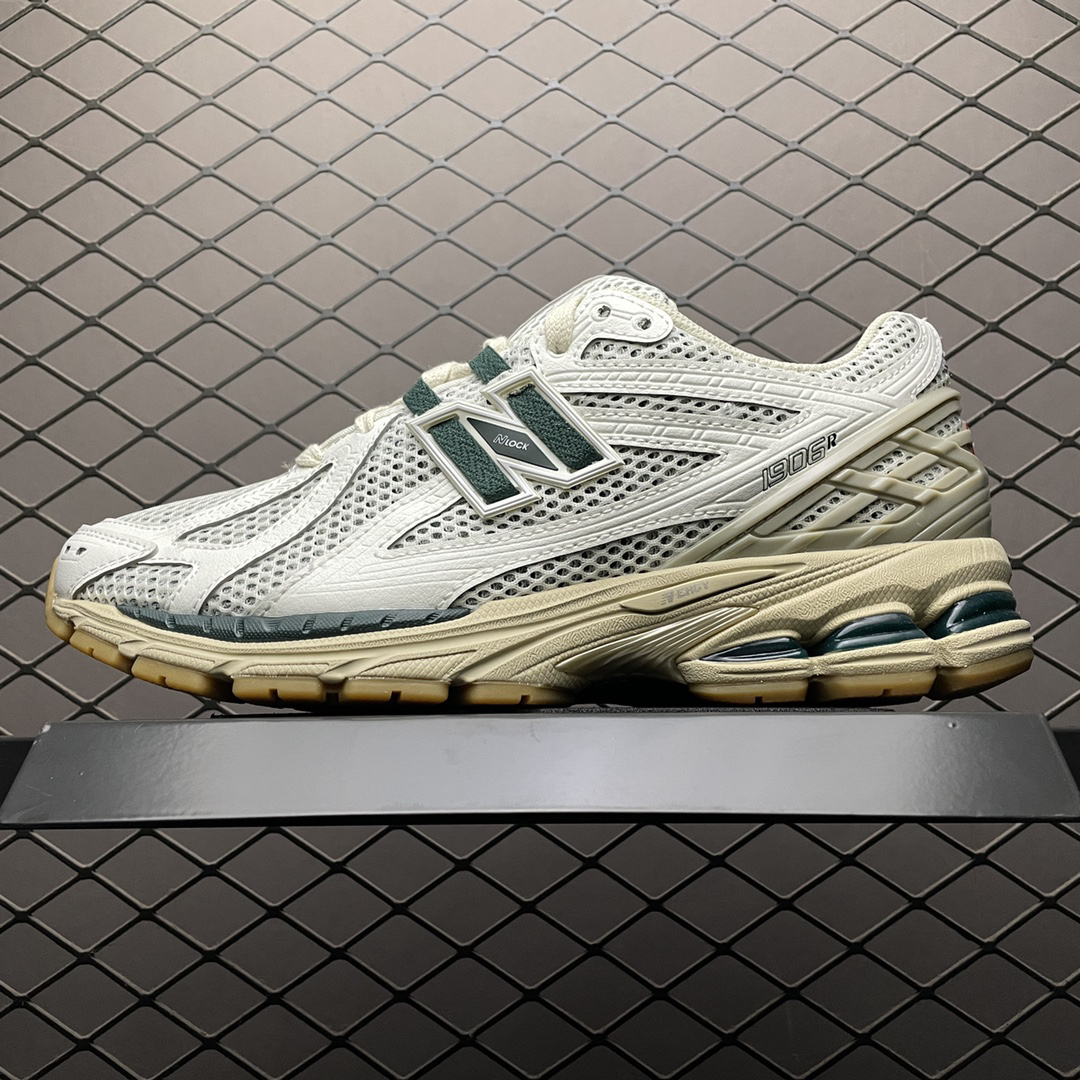New Balance Sneakers-69