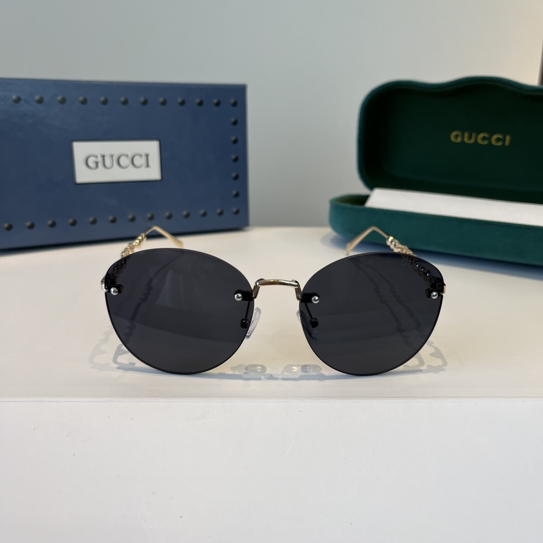 Gucci glasses-37