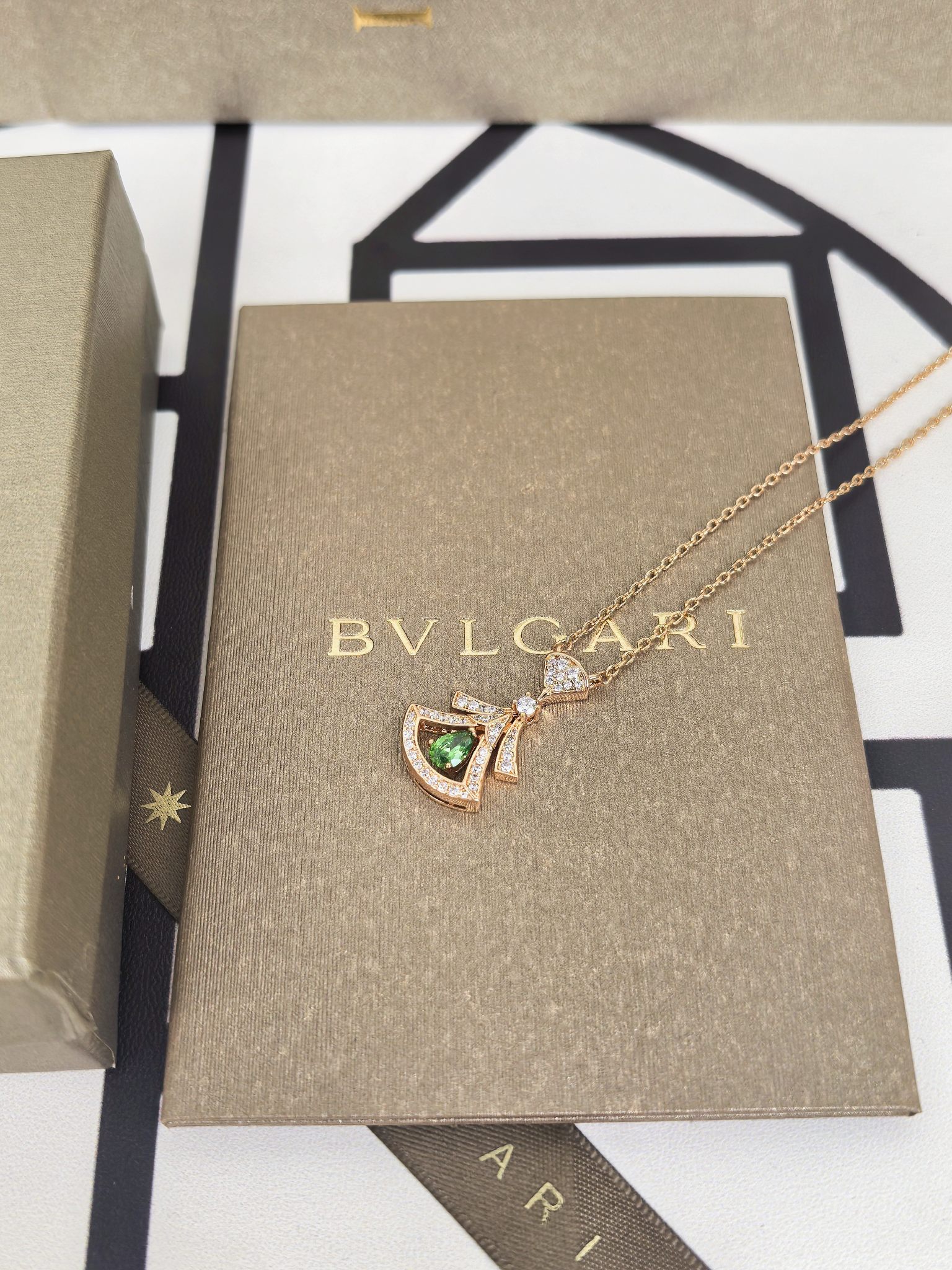 Bottega Veneta necklace-4