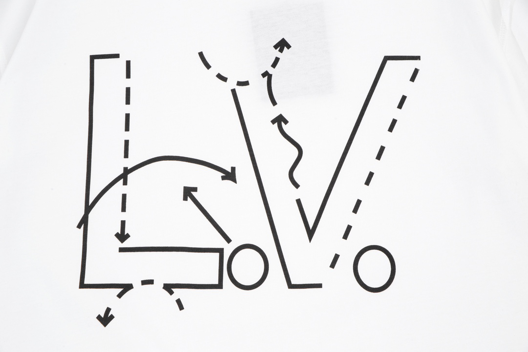 LV clothing-61