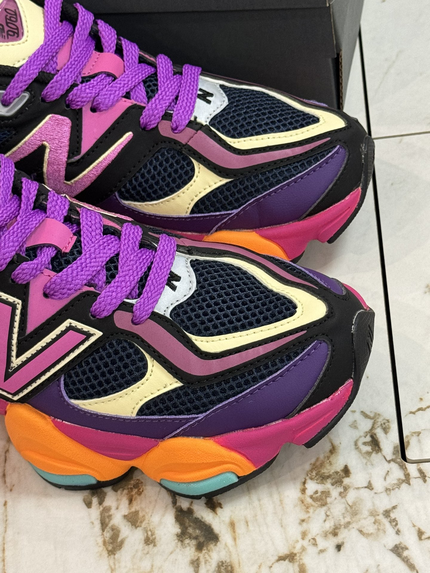 New Balance Sneakers-17