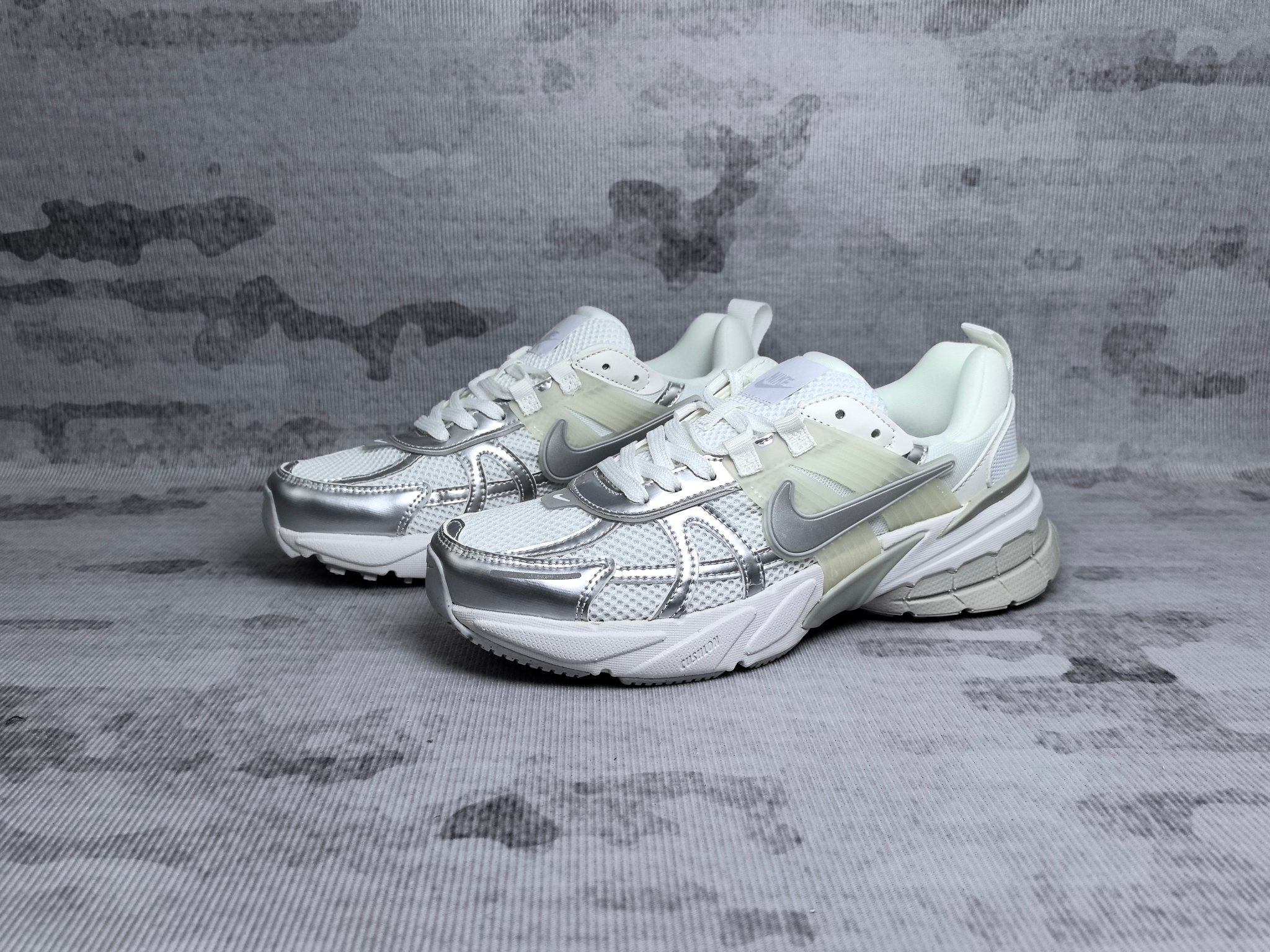 Nike Sneakers-215