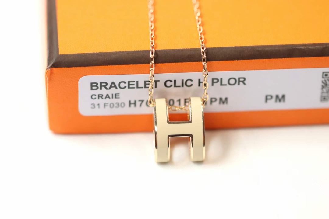 Hermes necklace-43