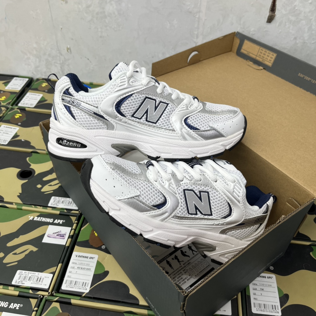 New Balance Sneakers-158
