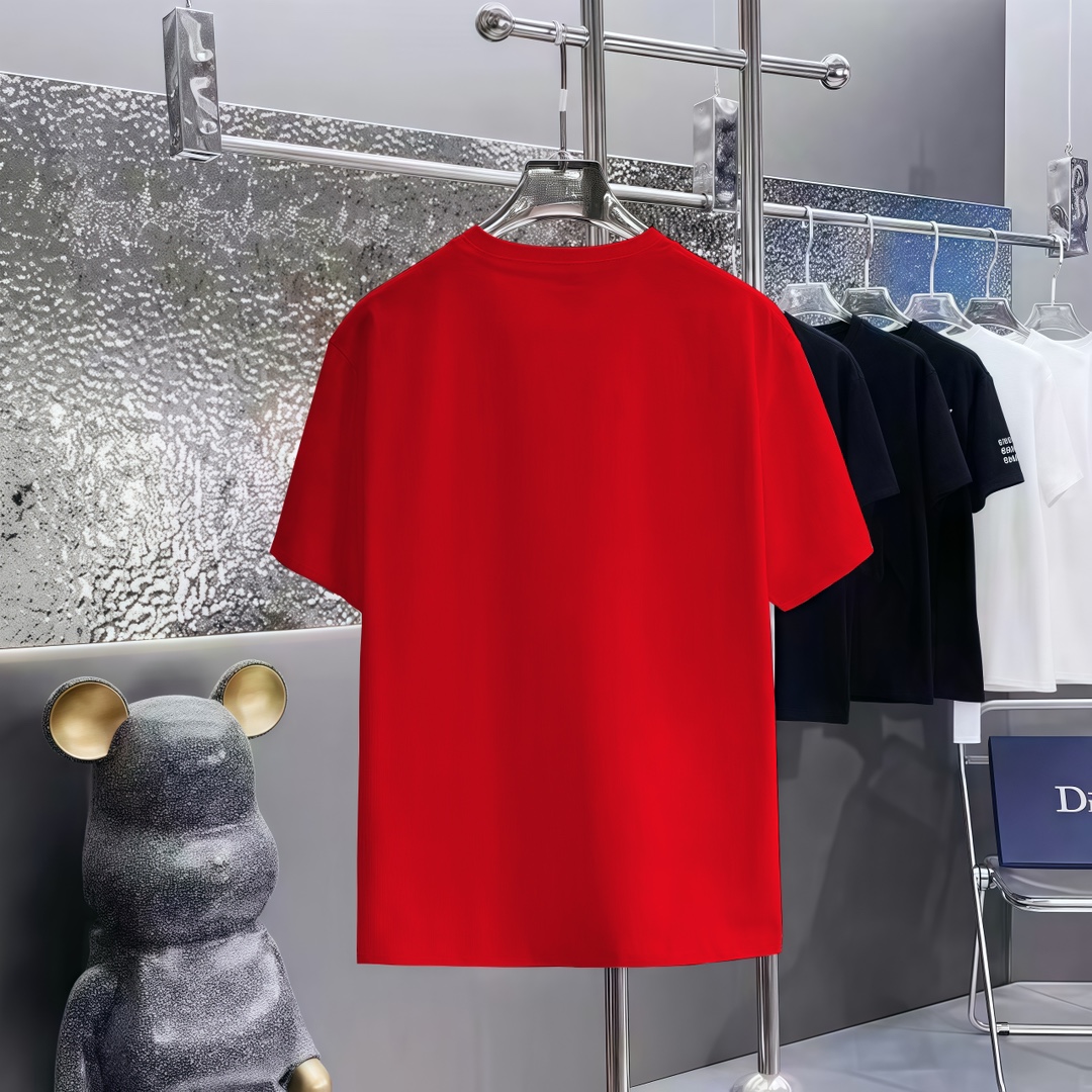 Gucci clothing-179