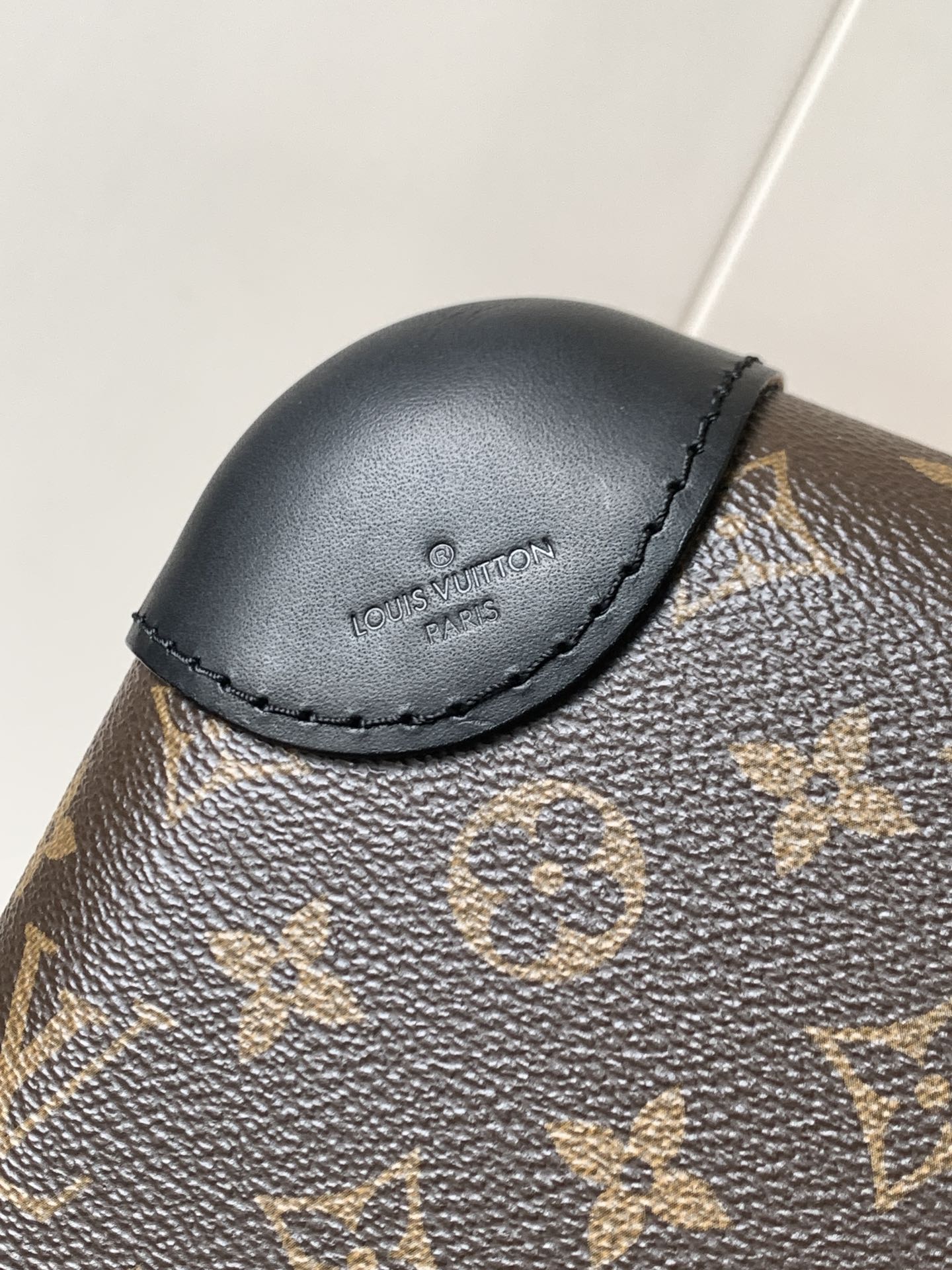 LV luggage-51